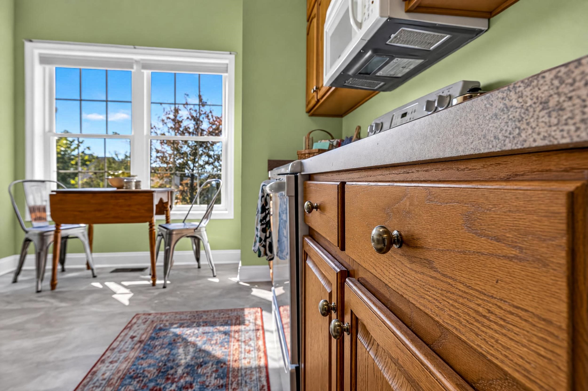 2263 LAKE TERRACE DR, HARRISONBURG, Virginia 22802, 3 Bedrooms Bedrooms, ,2 BathroomsBathrooms,Residential,2263 LAKE TERRACE DR,683045 MLS # 683045