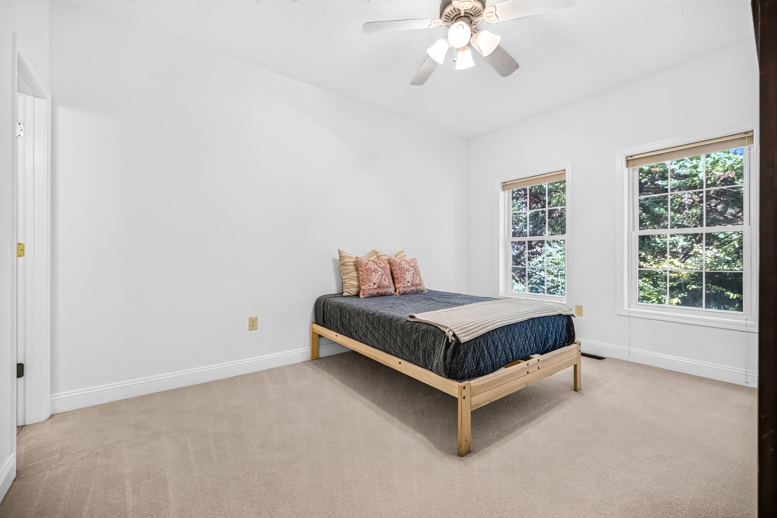 2263 LAKE TERRACE DR, HARRISONBURG, Virginia 22802, 3 Bedrooms Bedrooms, ,2 BathroomsBathrooms,Residential,2263 LAKE TERRACE DR,683045 MLS # 683045