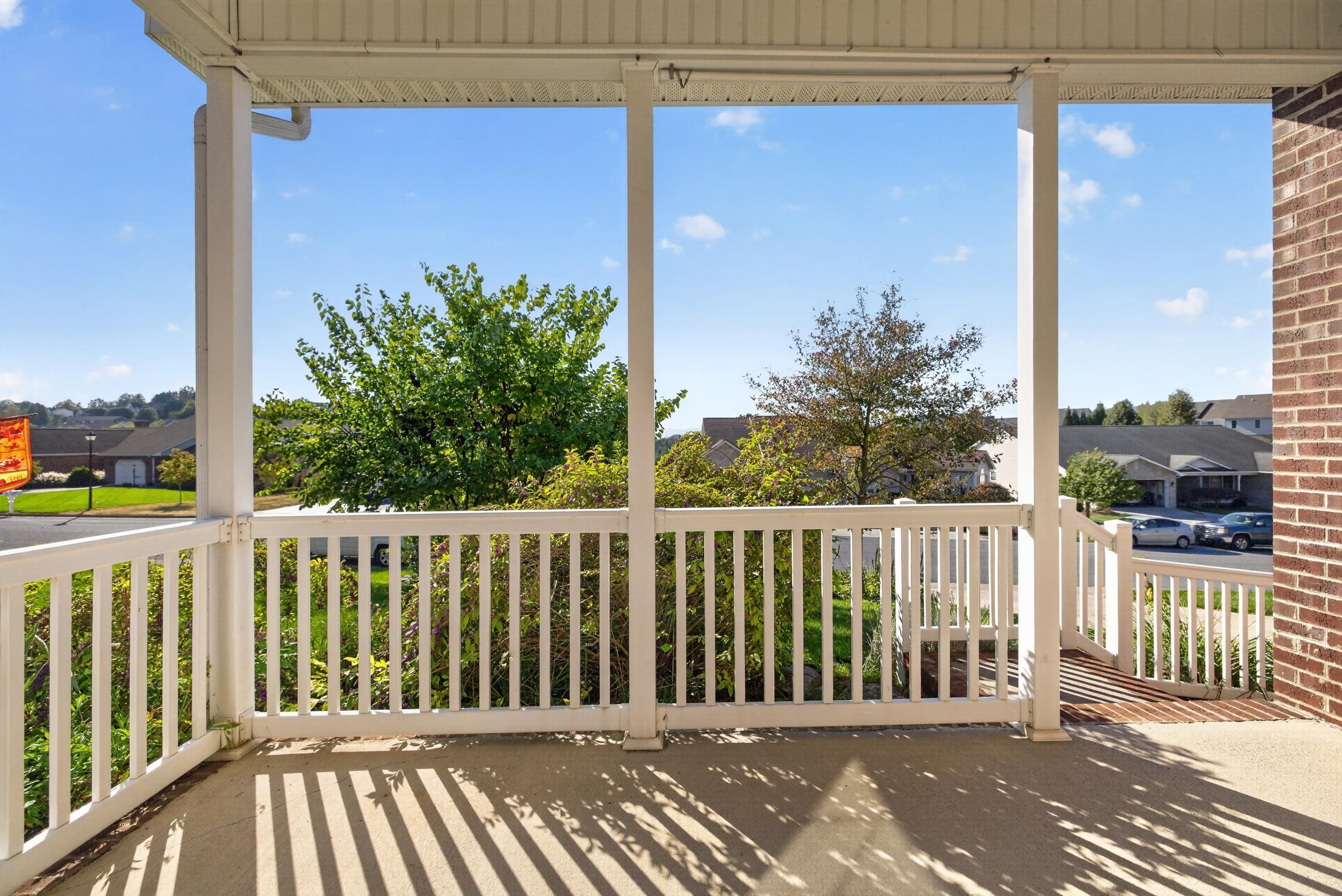 2263 LAKE TERRACE DR, HARRISONBURG, Virginia 22802, 3 Bedrooms Bedrooms, ,2 BathroomsBathrooms,Residential,2263 LAKE TERRACE DR,683045 MLS # 683045