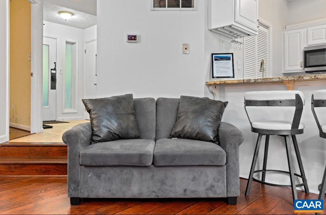 482 THREE RIDGES CONDOS, WINTERGREEN RESORT, Virginia 22967, 1 Bedroom Bedrooms, ,1 BathroomBathrooms,Residential,THREE RIDGES PHASE 4; BLDG 4 UNIT 482; BLDG 4 UNIT,482 THREE RIDGES CONDOS,683054 MLS # 683054