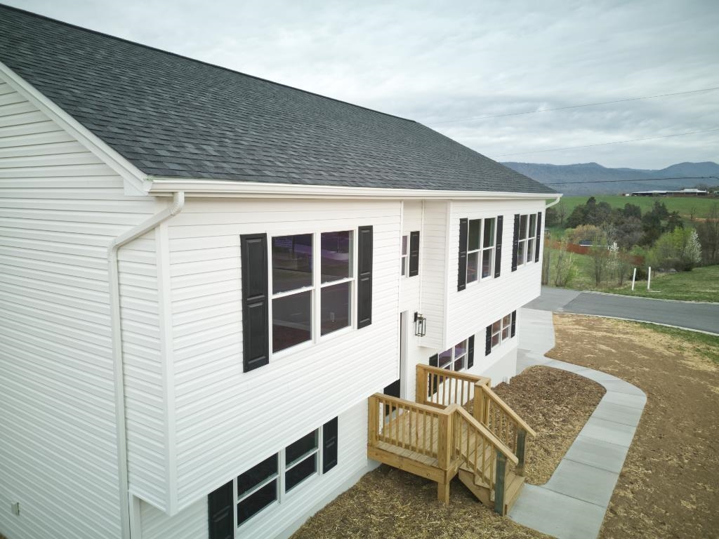 48 LOCUSTDALE LOOP, SHENANDOAH, Virginia 22849, 3 Bedrooms Bedrooms, ,3 BathroomsBathrooms,Residential,48 LOCUSTDALE LOOP,683059 MLS # 683059 48 LOCUSTDALE LOOP, SHENANDOAH, Virginia 22849, 3 Bedrooms Bedrooms, ,3 BathroomsBathrooms,Residential,48 LOCUSTDALE LOOP,683059 MLS # 683059