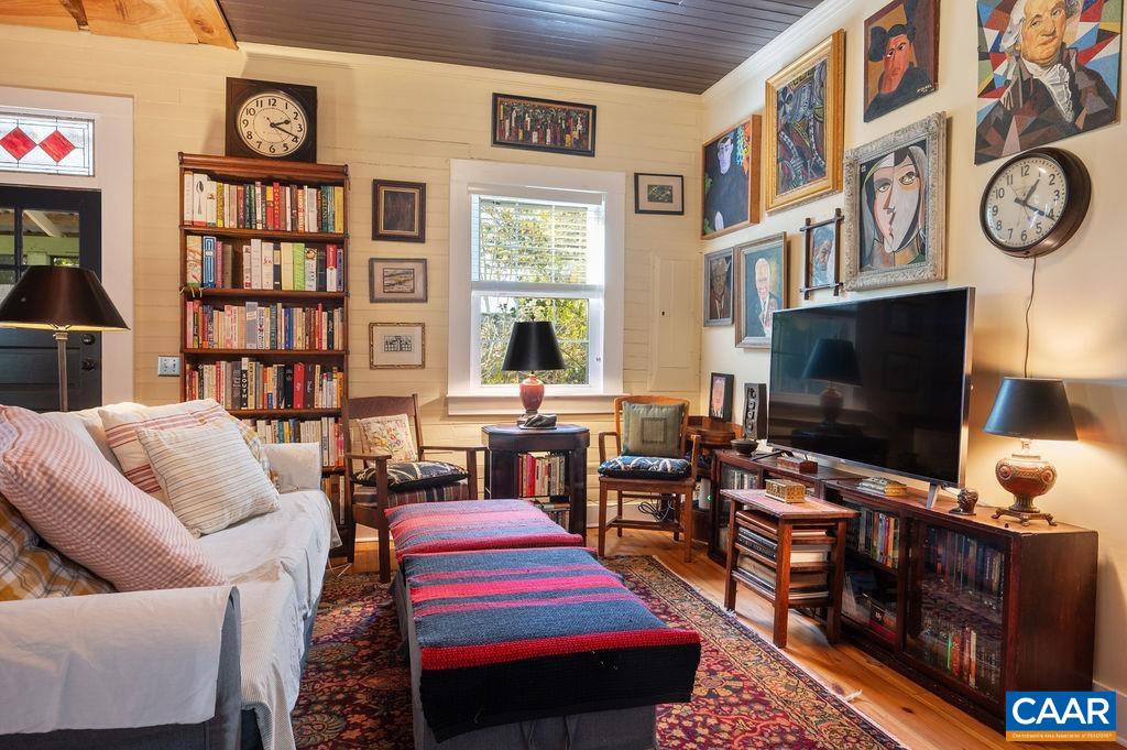 6319 SCHOOLHOUSE HL, CHARLOTTESVILLE, Virginia 22903, 2 Bedrooms Bedrooms, ,1 BathroomBathrooms,Residential,Batesville Public School, Early M. Baber House,6319 SCHOOLHOUSE HL,683040 MLS # 683040 6319 SCHOOLHOUSE HL, CHARLOTTESVILLE, Virginia 22903, 2 Bedrooms Bedrooms, ,1 BathroomBathrooms,Residential,Batesville Public School, Early M. Baber House,6319 SCHOOLHOUSE HL,683040 MLS # 683040