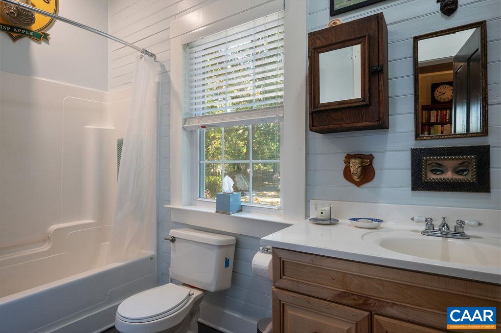 6319 SCHOOLHOUSE HL, CHARLOTTESVILLE, Virginia 22903, 2 Bedrooms Bedrooms, ,1 BathroomBathrooms,Residential,Batesville Public School, Early M. Baber House,6319 SCHOOLHOUSE HL,683040 MLS # 683040 6319 SCHOOLHOUSE HL, CHARLOTTESVILLE, Virginia 22903, 2 Bedrooms Bedrooms, ,1 BathroomBathrooms,Residential,Batesville Public School, Early M. Baber House,6319 SCHOOLHOUSE HL,683040 MLS # 683040