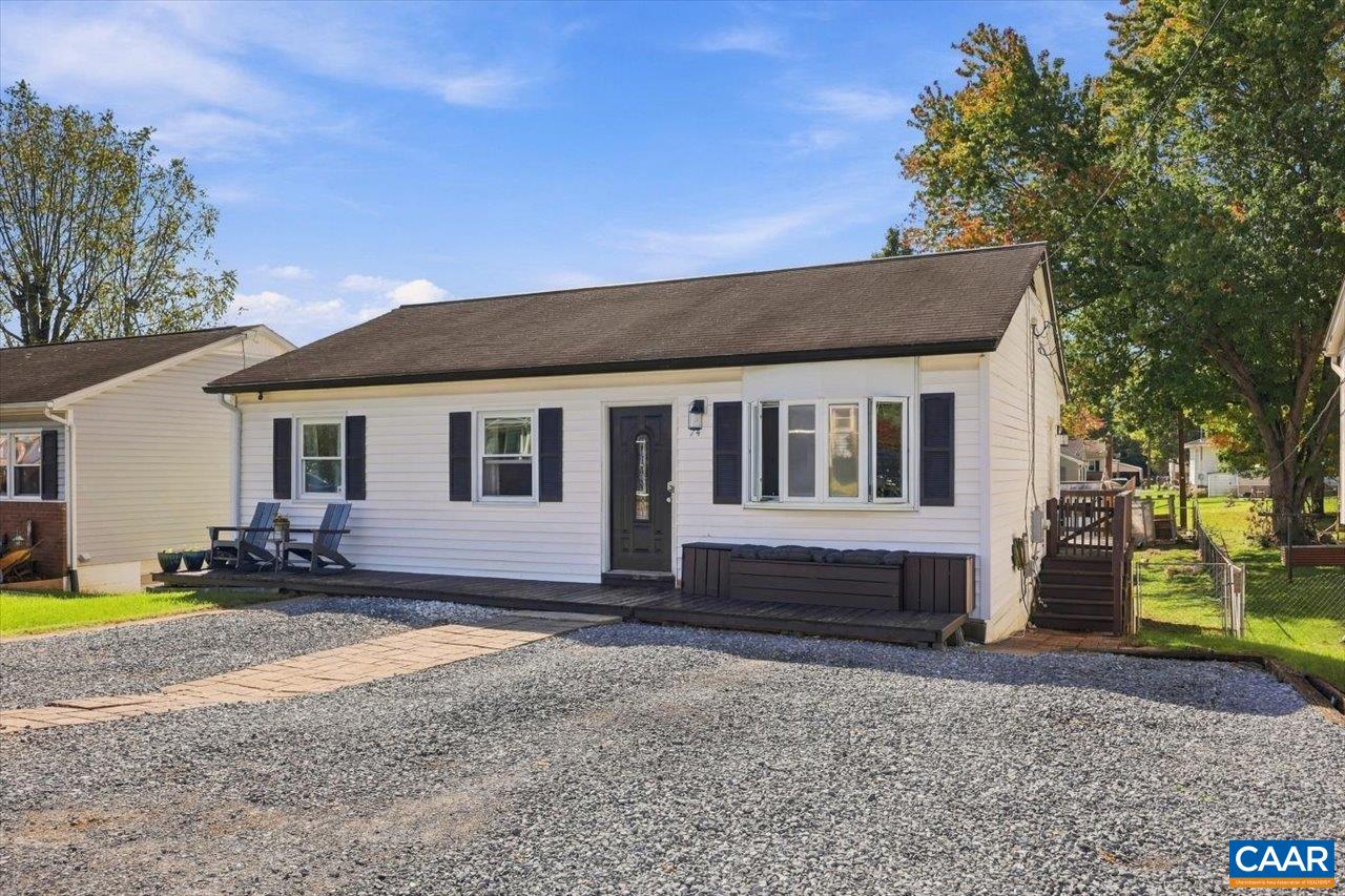 74 VALLEY VIEW DR, MOUNT SIDNEY, Virginia 24467, 3 Bedrooms Bedrooms, ,2 BathroomsBathrooms,Residential,74 VALLEY VIEW DR,683071 MLS # 683071 74 VALLEY VIEW DR, MOUNT SIDNEY, Virginia 24467, 3 Bedrooms Bedrooms, ,2 BathroomsBathrooms,Residential,74 VALLEY VIEW DR,683071 MLS # 683071