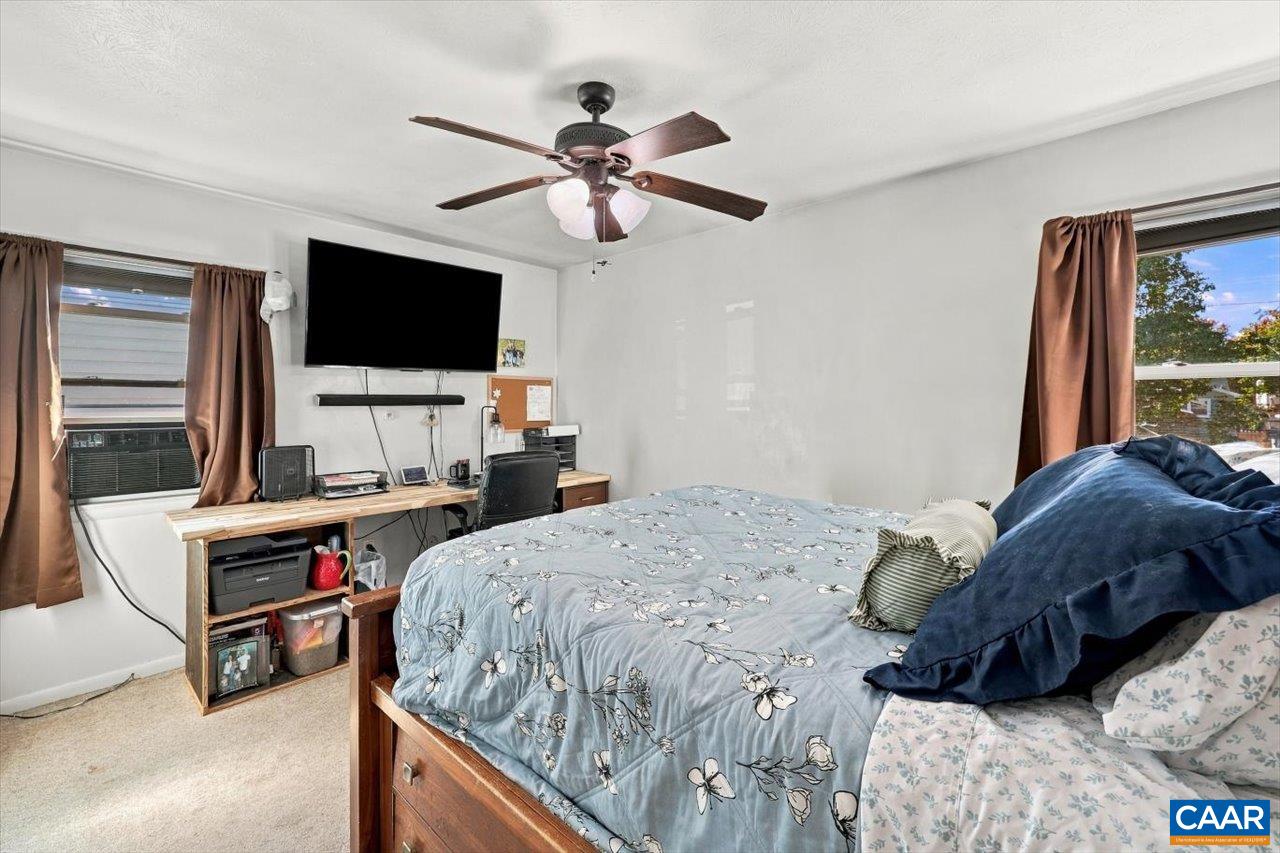 74 VALLEY VIEW DR, MOUNT SIDNEY, Virginia 24467, 3 Bedrooms Bedrooms, ,2 BathroomsBathrooms,Residential,74 VALLEY VIEW DR,683071 MLS # 683071 74 VALLEY VIEW DR, MOUNT SIDNEY, Virginia 24467, 3 Bedrooms Bedrooms, ,2 BathroomsBathrooms,Residential,74 VALLEY VIEW DR,683071 MLS # 683071