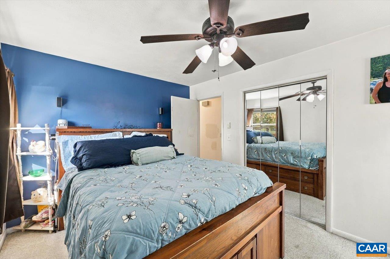 74 VALLEY VIEW DR, MOUNT SIDNEY, Virginia 24467, 3 Bedrooms Bedrooms, ,2 BathroomsBathrooms,Residential,74 VALLEY VIEW DR,683071 MLS # 683071 74 VALLEY VIEW DR, MOUNT SIDNEY, Virginia 24467, 3 Bedrooms Bedrooms, ,2 BathroomsBathrooms,Residential,74 VALLEY VIEW DR,683071 MLS # 683071