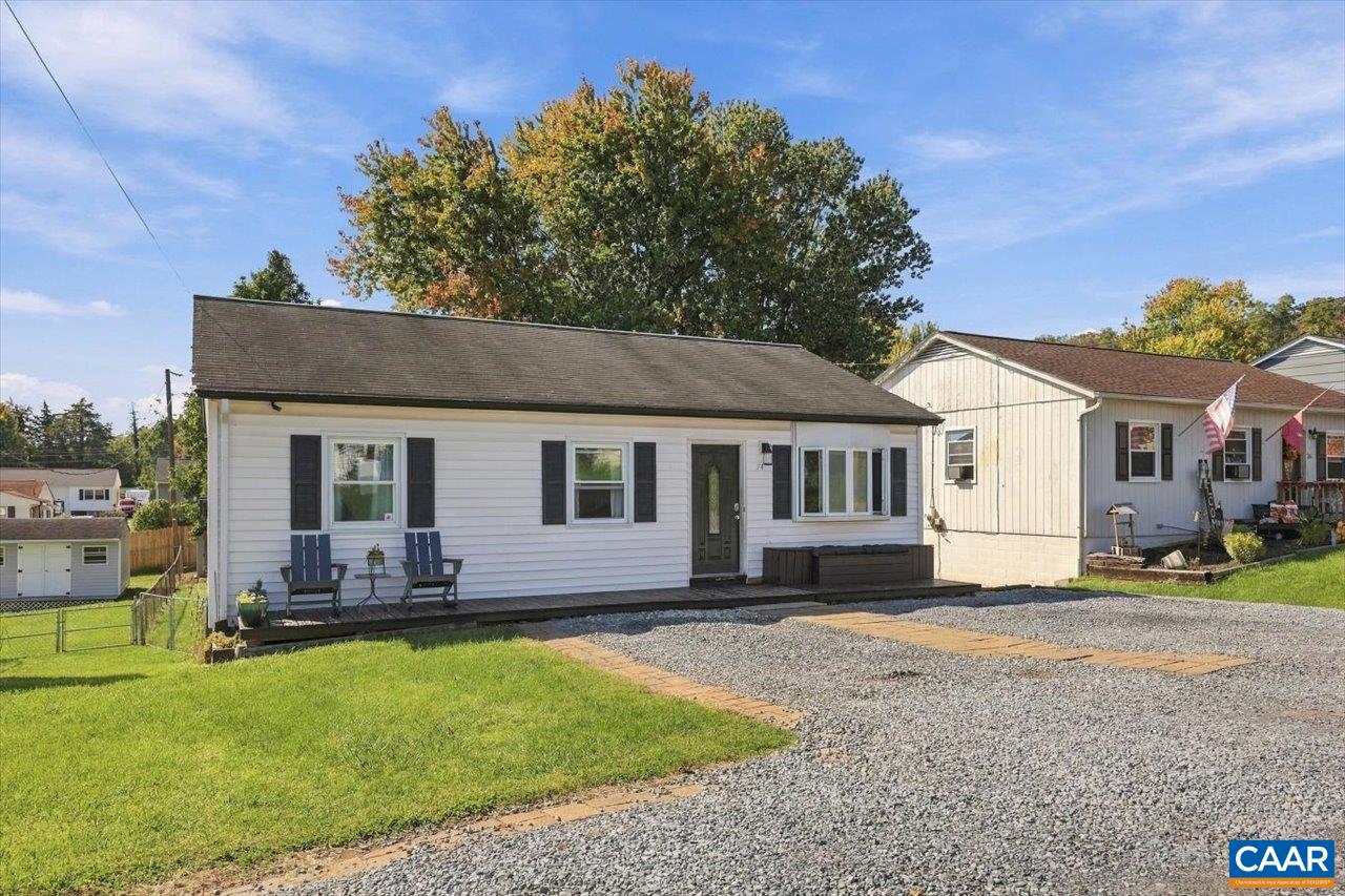 74 VALLEY VIEW DR, MOUNT SIDNEY, Virginia 24467, 3 Bedrooms Bedrooms, ,2 BathroomsBathrooms,Residential,74 VALLEY VIEW DR,683071 MLS # 683071 74 VALLEY VIEW DR, MOUNT SIDNEY, Virginia 24467, 3 Bedrooms Bedrooms, ,2 BathroomsBathrooms,Residential,74 VALLEY VIEW DR,683071 MLS # 683071