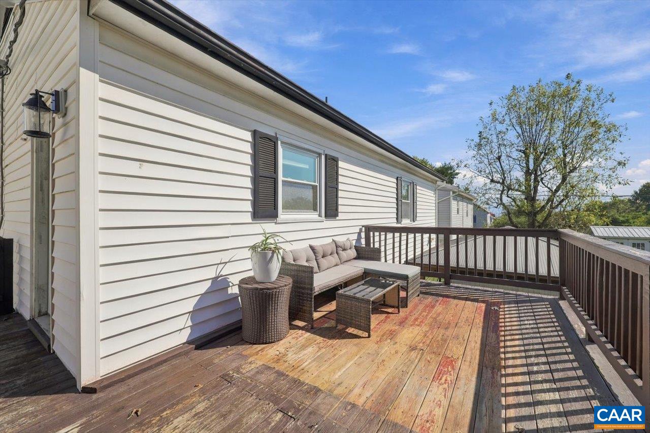 74 VALLEY VIEW DR, MOUNT SIDNEY, Virginia 24467, 3 Bedrooms Bedrooms, ,2 BathroomsBathrooms,Residential,74 VALLEY VIEW DR,683071 MLS # 683071 74 VALLEY VIEW DR, MOUNT SIDNEY, Virginia 24467, 3 Bedrooms Bedrooms, ,2 BathroomsBathrooms,Residential,74 VALLEY VIEW DR,683071 MLS # 683071