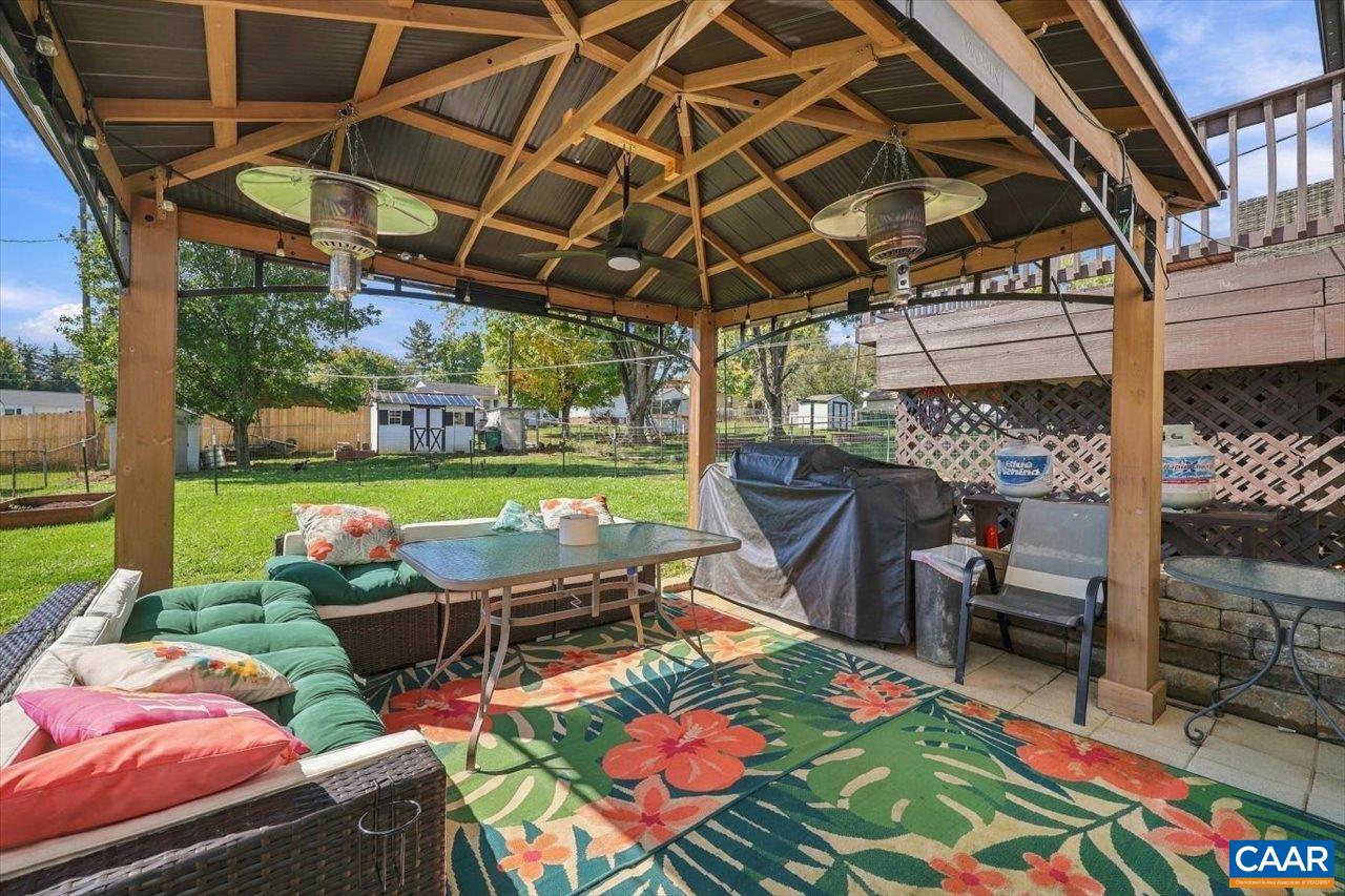 74 VALLEY VIEW DR, MOUNT SIDNEY, Virginia 24467, 3 Bedrooms Bedrooms, ,2 BathroomsBathrooms,Residential,74 VALLEY VIEW DR,683071 MLS # 683071 74 VALLEY VIEW DR, MOUNT SIDNEY, Virginia 24467, 3 Bedrooms Bedrooms, ,2 BathroomsBathrooms,Residential,74 VALLEY VIEW DR,683071 MLS # 683071
