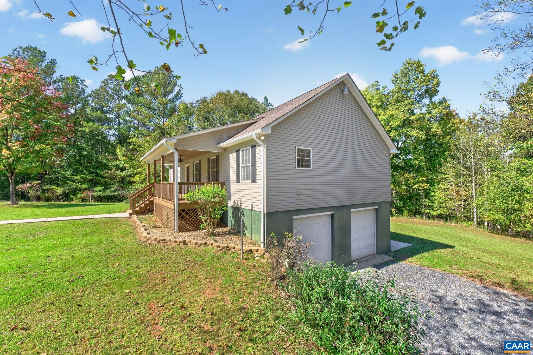 2270 JAMES RIVER RD, ESMONT, Virginia 22937, 3 Bedrooms Bedrooms, ,2 BathroomsBathrooms,Residential,2270 JAMES RIVER RD,683072 MLS # 683072 2270 JAMES RIVER RD, ESMONT, Virginia 22937, 3 Bedrooms Bedrooms, ,2 BathroomsBathrooms,Residential,2270 JAMES RIVER RD,683072 MLS # 683072