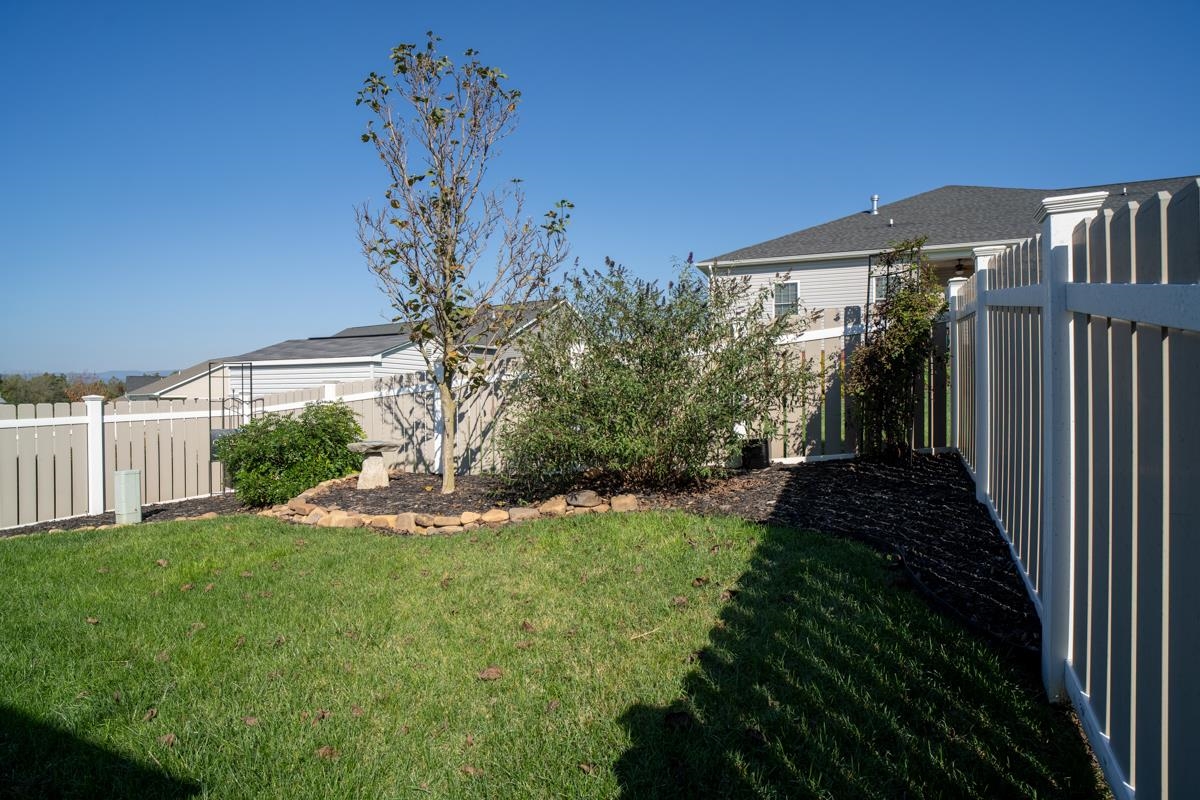 104 HOLLEN MILL CT, BRIDGEWATER, Virginia 22812, 3 Bedrooms Bedrooms, ,2 BathroomsBathrooms,Residential,104 HOLLEN MILL CT,683073 MLS # 683073 104 HOLLEN MILL CT, BRIDGEWATER, Virginia 22812, 3 Bedrooms Bedrooms, ,2 BathroomsBathrooms,Residential,104 HOLLEN MILL CT,683073 MLS # 683073