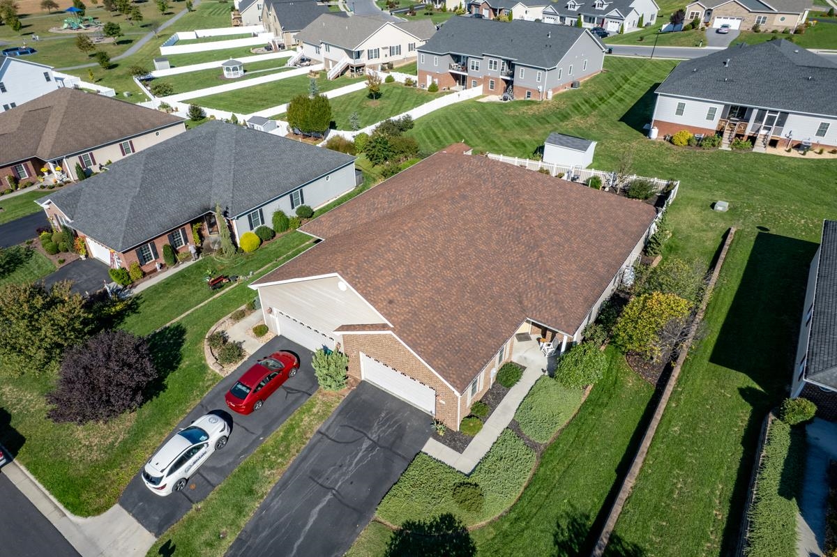 104 HOLLEN MILL CT, BRIDGEWATER, Virginia 22812, 3 Bedrooms Bedrooms, ,2 BathroomsBathrooms,Residential,104 HOLLEN MILL CT,683073 MLS # 683073 104 HOLLEN MILL CT, BRIDGEWATER, Virginia 22812, 3 Bedrooms Bedrooms, ,2 BathroomsBathrooms,Residential,104 HOLLEN MILL CT,683073 MLS # 683073