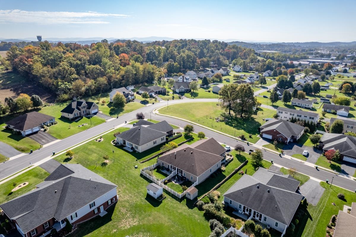 104 HOLLEN MILL CT, BRIDGEWATER, Virginia 22812, 3 Bedrooms Bedrooms, ,2 BathroomsBathrooms,Residential,104 HOLLEN MILL CT,683073 MLS # 683073 104 HOLLEN MILL CT, BRIDGEWATER, Virginia 22812, 3 Bedrooms Bedrooms, ,2 BathroomsBathrooms,Residential,104 HOLLEN MILL CT,683073 MLS # 683073