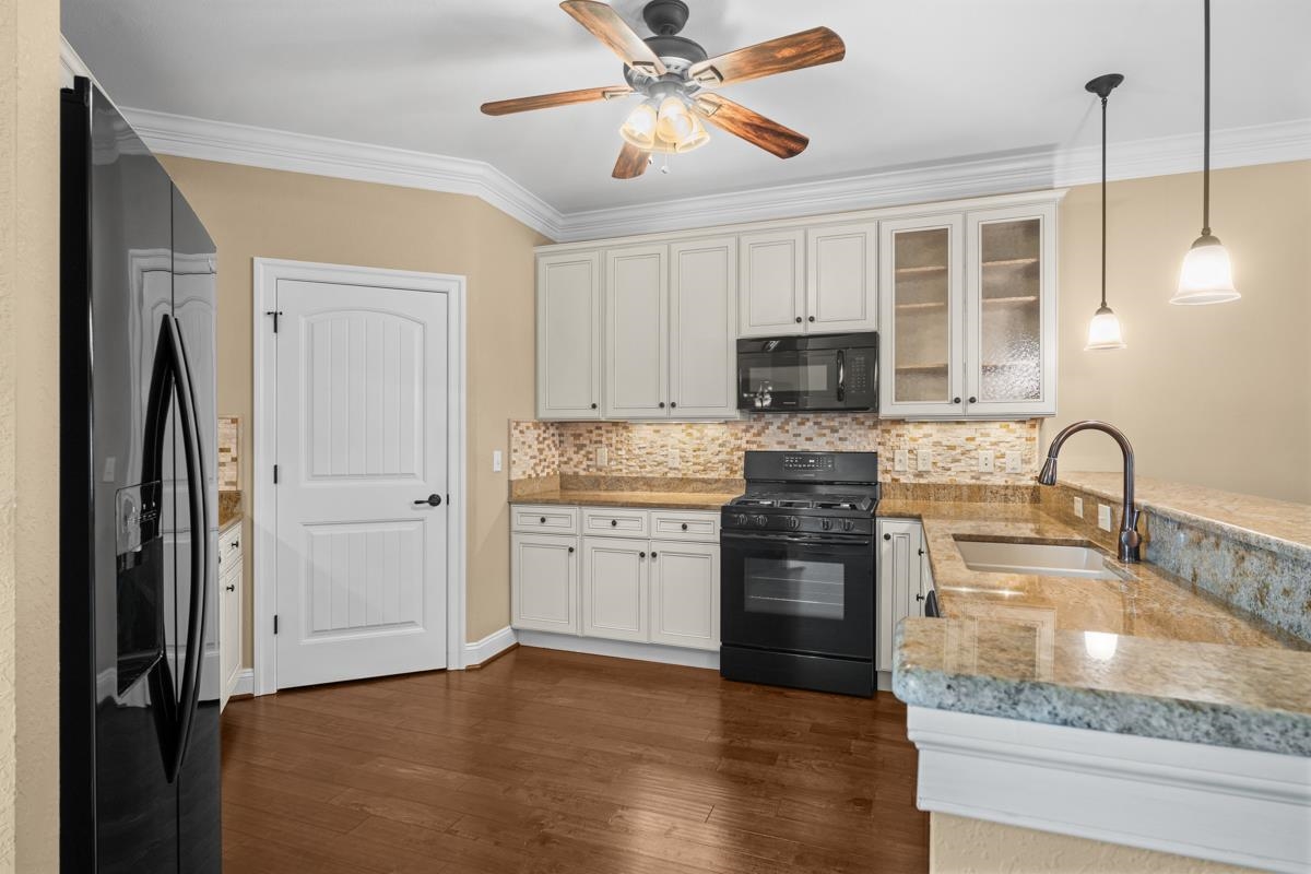 104 HOLLEN MILL CT, BRIDGEWATER, Virginia 22812, 3 Bedrooms Bedrooms, ,2 BathroomsBathrooms,Residential,104 HOLLEN MILL CT,683073 MLS # 683073 104 HOLLEN MILL CT, BRIDGEWATER, Virginia 22812, 3 Bedrooms Bedrooms, ,2 BathroomsBathrooms,Residential,104 HOLLEN MILL CT,683073 MLS # 683073