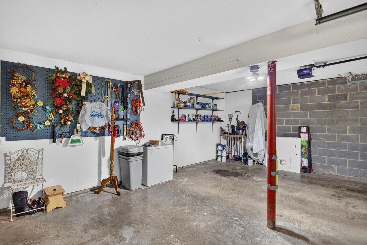 340 ELK LN, MCGAHEYSVILLE, Virginia 22840, 4 Bedrooms Bedrooms, ,2 BathroomsBathrooms,Residential,340 ELK LN,683075 MLS # 683075 340 ELK LN, MCGAHEYSVILLE, Virginia 22840, 4 Bedrooms Bedrooms, ,2 BathroomsBathrooms,Residential,340 ELK LN,683075 MLS # 683075