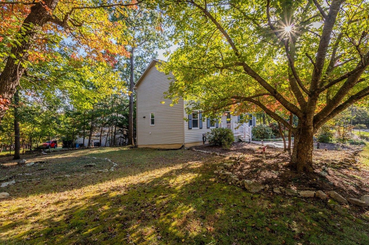 340 ELK LN, MCGAHEYSVILLE, Virginia 22840, 4 Bedrooms Bedrooms, ,2 BathroomsBathrooms,Residential,340 ELK LN,683075 MLS # 683075 340 ELK LN, MCGAHEYSVILLE, Virginia 22840, 4 Bedrooms Bedrooms, ,2 BathroomsBathrooms,Residential,340 ELK LN,683075 MLS # 683075
