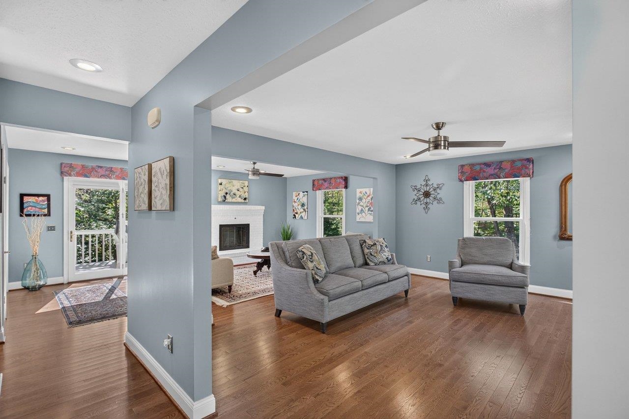 340 ELK LN, MCGAHEYSVILLE, Virginia 22840, 4 Bedrooms Bedrooms, ,2 BathroomsBathrooms,Residential,340 ELK LN,683075 MLS # 683075 340 ELK LN, MCGAHEYSVILLE, Virginia 22840, 4 Bedrooms Bedrooms, ,2 BathroomsBathrooms,Residential,340 ELK LN,683075 MLS # 683075