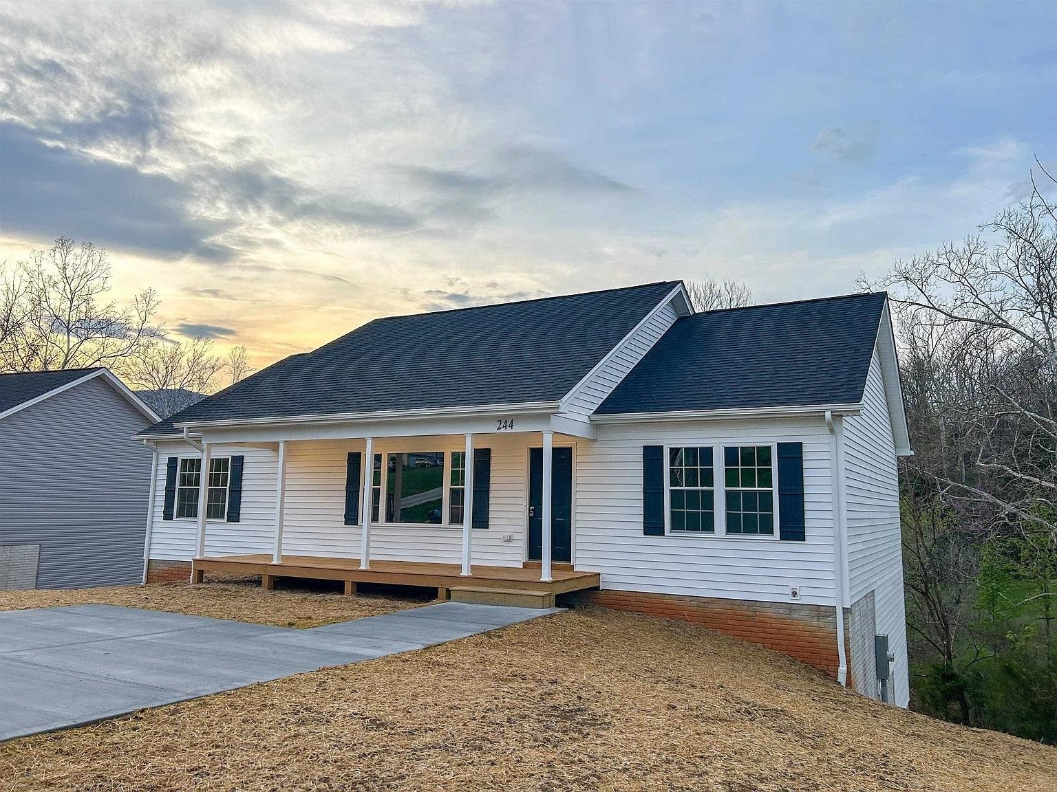 47 LOCUSTDALE LOOP, SHENANDOAH, Virginia 22849, 3 Bedrooms Bedrooms, ,2 BathroomsBathrooms,Residential,47 LOCUSTDALE LOOP,683078 MLS # 683078 47 LOCUSTDALE LOOP, SHENANDOAH, Virginia 22849, 3 Bedrooms Bedrooms, ,2 BathroomsBathrooms,Residential,47 LOCUSTDALE LOOP,683078 MLS # 683078