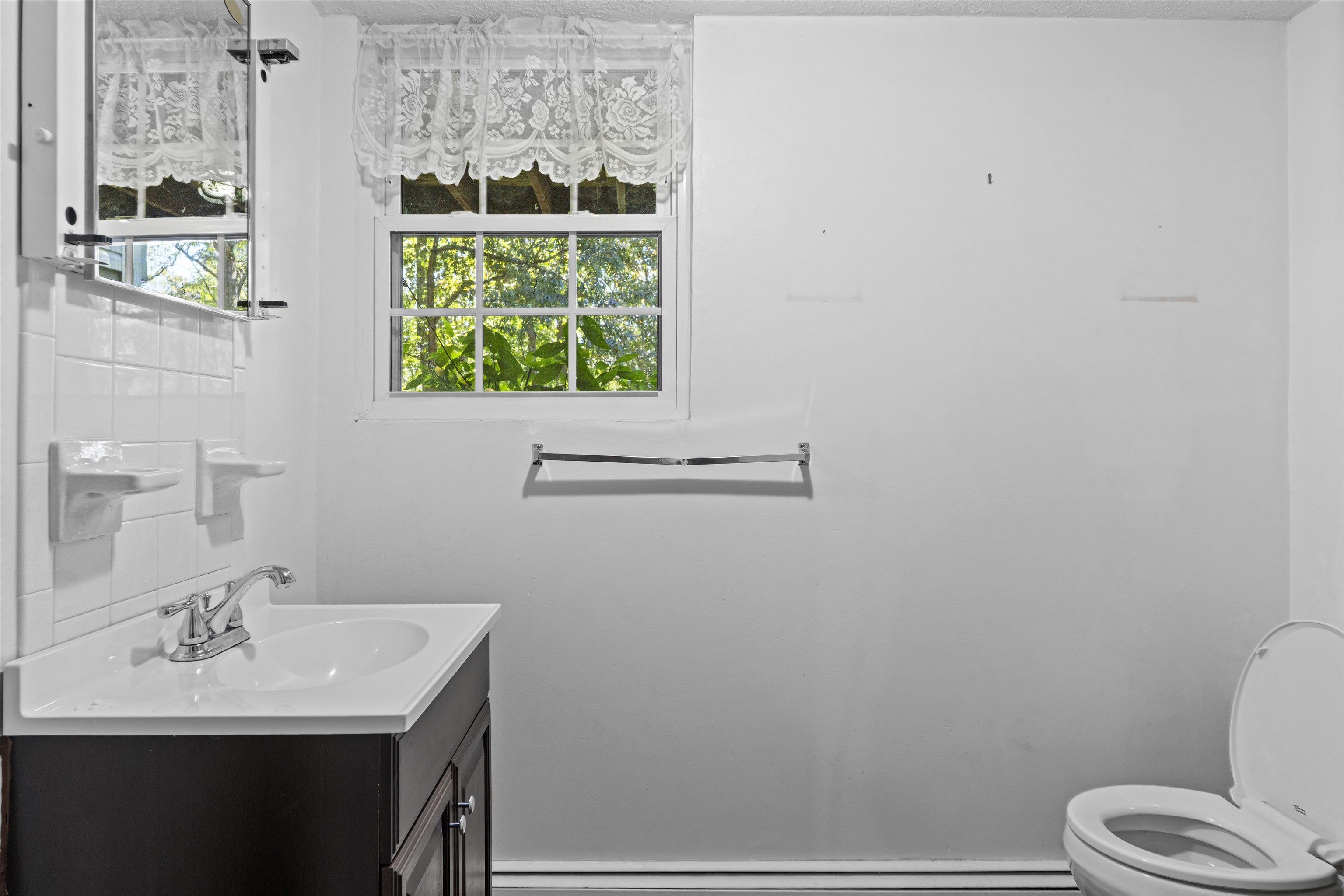 1285 CEDAR GATE RD, MONROE, Virginia 24574, 3 Bedrooms Bedrooms, ,3 BathroomsBathrooms,Residential,1285 Cedar Gate Road, Monroe, VA 24574,1285 CEDAR GATE RD,683088 MLS # 683088 1285 CEDAR GATE RD, MONROE, Virginia 24574, 3 Bedrooms Bedrooms, ,3 BathroomsBathrooms,Residential,1285 Cedar Gate Road, Monroe, VA 24574,1285 CEDAR GATE RD,683088 MLS # 683088