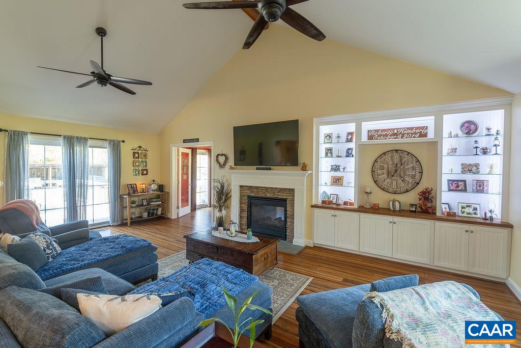 144 HIGH PEAK LN, SHIPMAN, Virginia 22971, 3 Bedrooms Bedrooms, ,3 BathroomsBathrooms,Residential,144 HIGH PEAK LN,683091 MLS # 683091 144 HIGH PEAK LN, SHIPMAN, Virginia 22971, 3 Bedrooms Bedrooms, ,3 BathroomsBathrooms,Residential,144 HIGH PEAK LN,683091 MLS # 683091