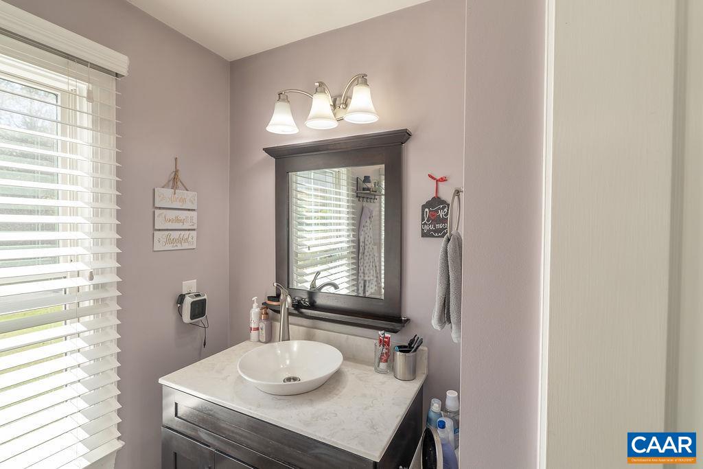 144 HIGH PEAK LN, SHIPMAN, Virginia 22971, 3 Bedrooms Bedrooms, ,3 BathroomsBathrooms,Residential,144 HIGH PEAK LN,683091 MLS # 683091 144 HIGH PEAK LN, SHIPMAN, Virginia 22971, 3 Bedrooms Bedrooms, ,3 BathroomsBathrooms,Residential,144 HIGH PEAK LN,683091 MLS # 683091