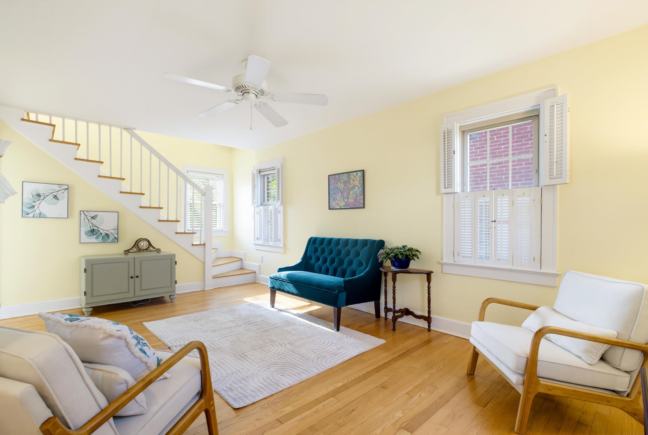 117 WILLIAMS ST, STAUNTON, Virginia 24401, 2 Bedrooms Bedrooms, ,1 BathroomBathrooms,Residential,117 WILLIAMS ST,683095 MLS # 683095 117 WILLIAMS ST, STAUNTON, Virginia 24401, 2 Bedrooms Bedrooms, ,1 BathroomBathrooms,Residential,117 WILLIAMS ST,683095 MLS # 683095