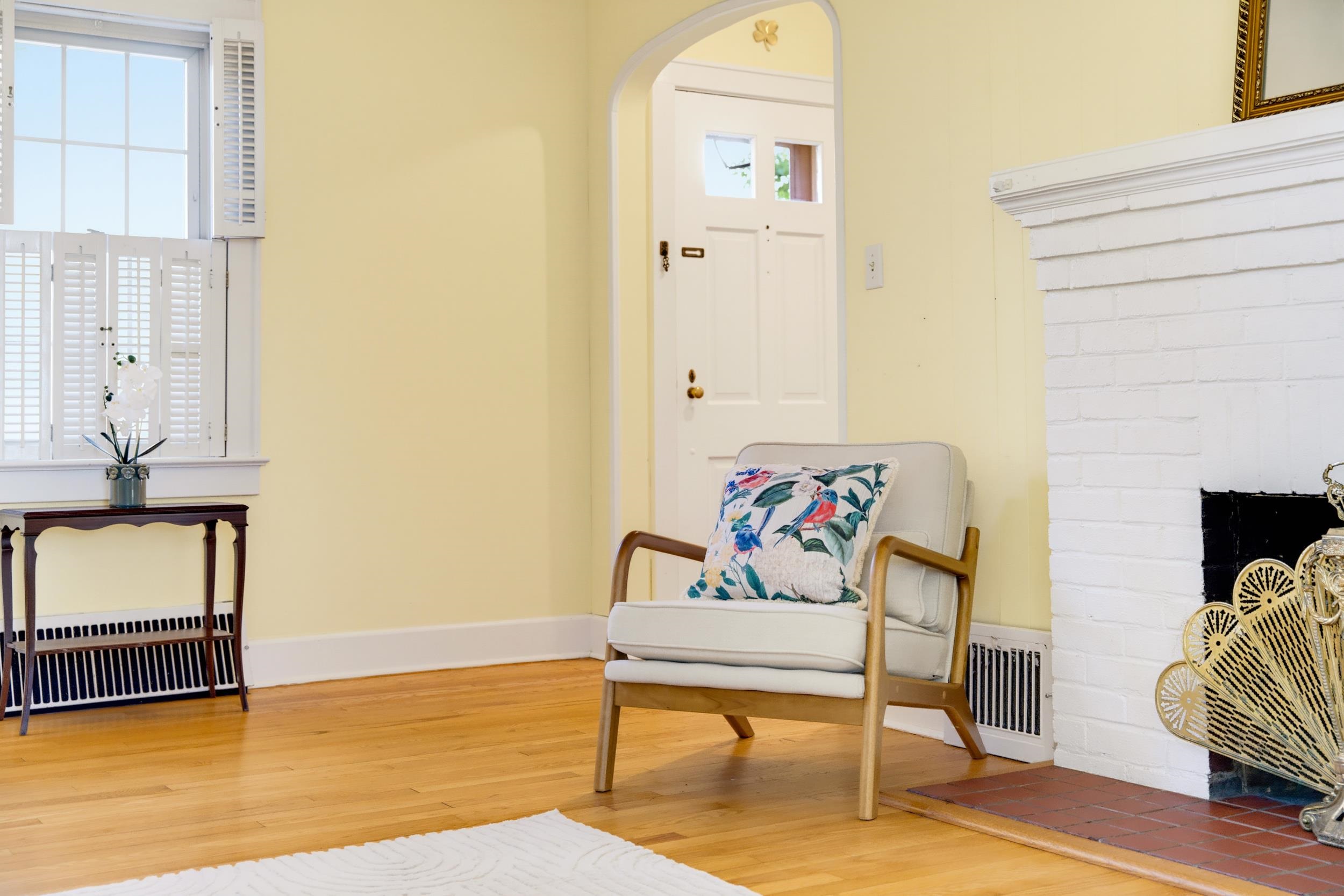 117 WILLIAMS ST, STAUNTON, Virginia 24401, 2 Bedrooms Bedrooms, ,1 BathroomBathrooms,Residential,117 WILLIAMS ST,683095 MLS # 683095 117 WILLIAMS ST, STAUNTON, Virginia 24401, 2 Bedrooms Bedrooms, ,1 BathroomBathrooms,Residential,117 WILLIAMS ST,683095 MLS # 683095