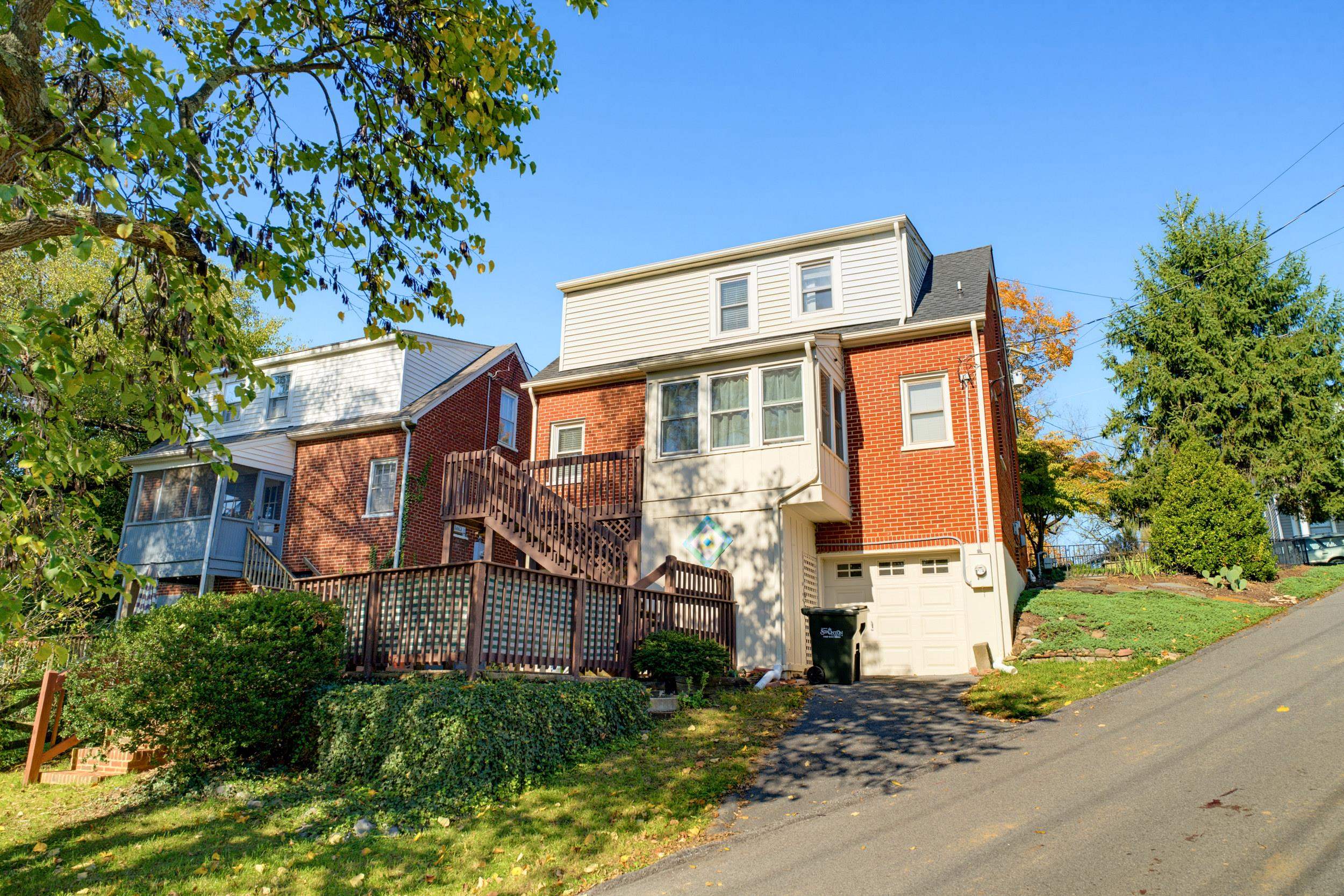 117 WILLIAMS ST, STAUNTON, Virginia 24401, 2 Bedrooms Bedrooms, ,1 BathroomBathrooms,Residential,117 WILLIAMS ST,683095 MLS # 683095 117 WILLIAMS ST, STAUNTON, Virginia 24401, 2 Bedrooms Bedrooms, ,1 BathroomBathrooms,Residential,117 WILLIAMS ST,683095 MLS # 683095