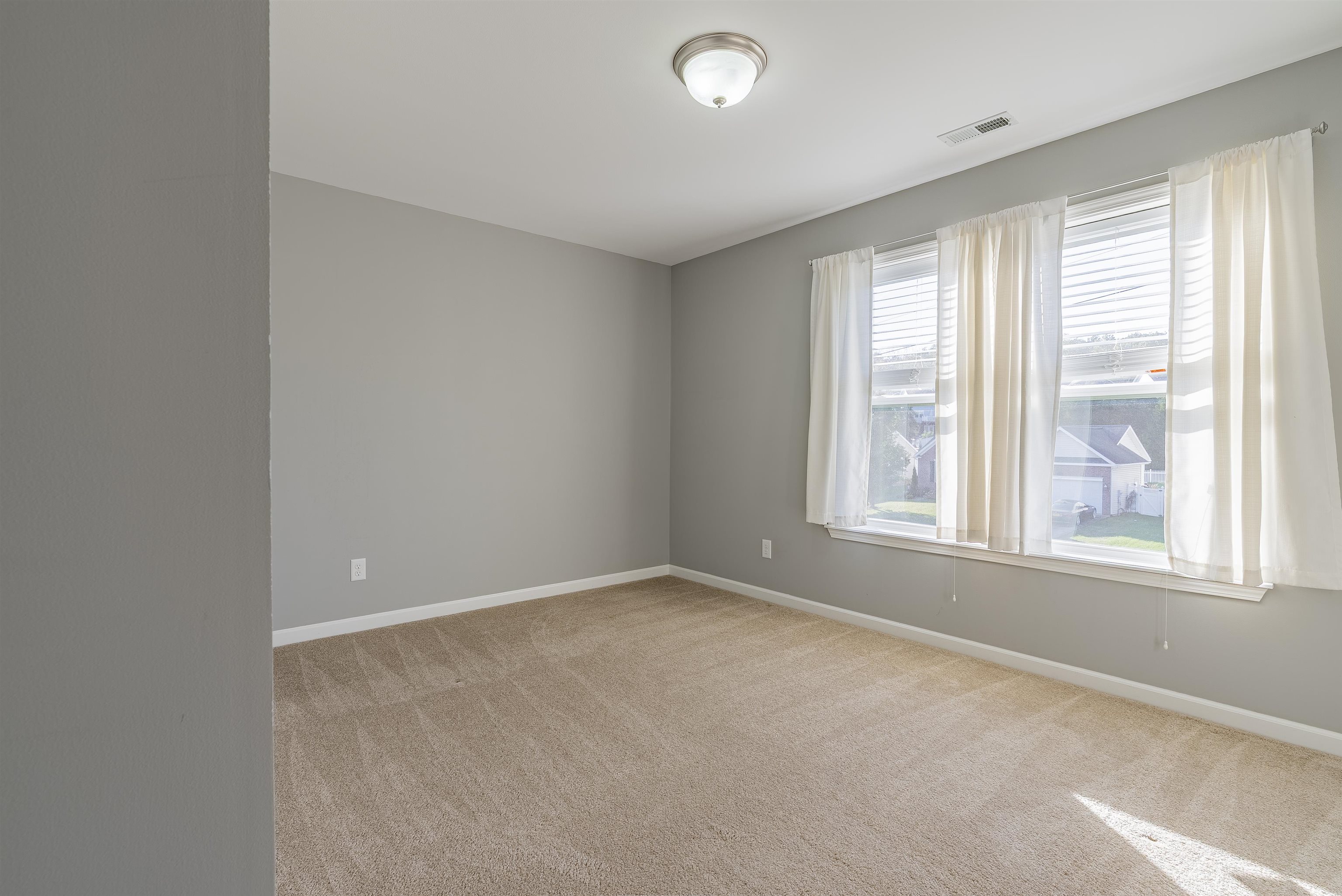 4260 WILTSHIRE ST, ROCKINGHAM, Virginia 22802, 4 Bedrooms Bedrooms, ,2 BathroomsBathrooms,Residential,4260 WILTSHIRE ST,683098 MLS # 683098 4260 WILTSHIRE ST, ROCKINGHAM, Virginia 22802, 4 Bedrooms Bedrooms, ,2 BathroomsBathrooms,Residential,4260 WILTSHIRE ST,683098 MLS # 683098