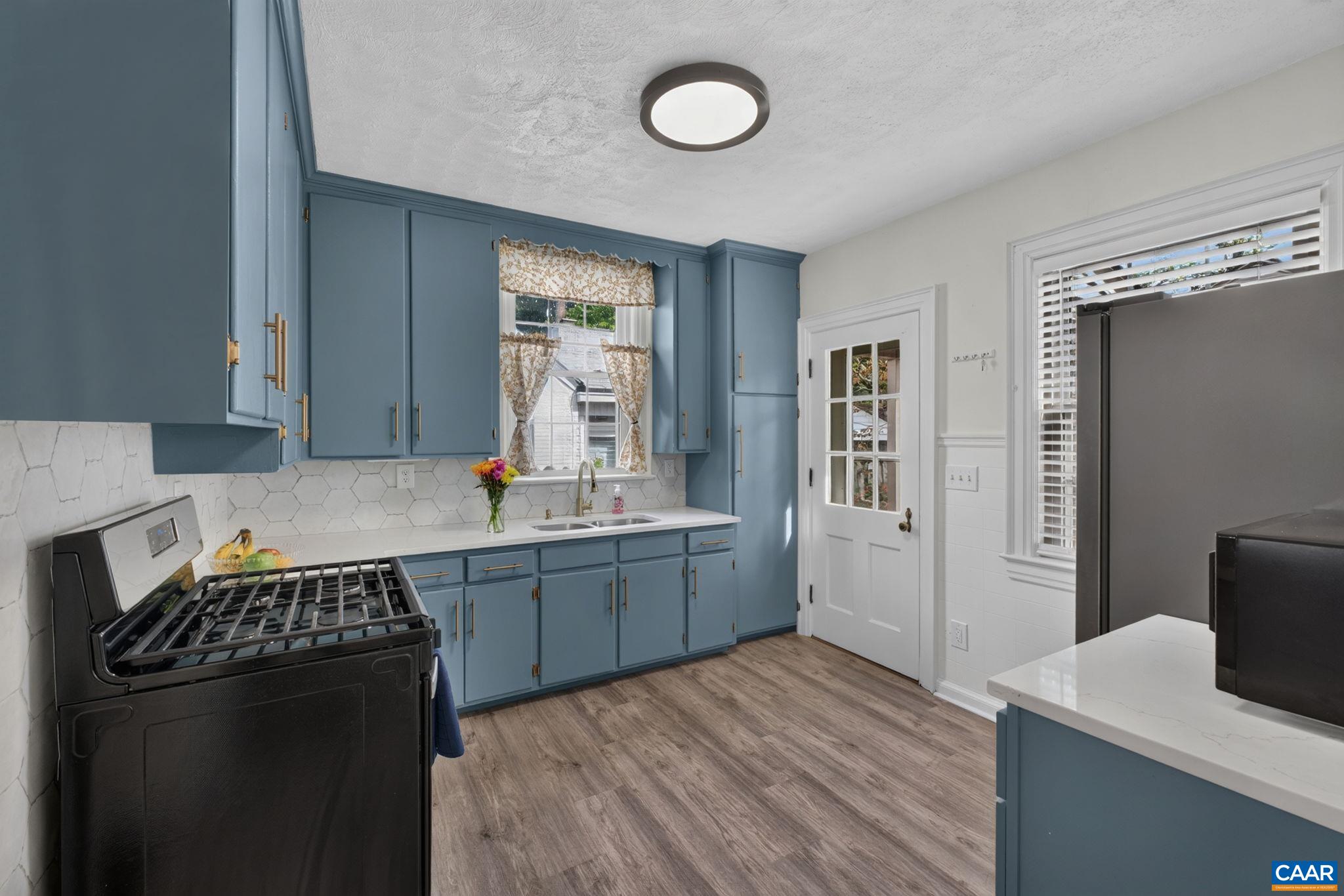912 LYNDHURST RD, WAYNESBORO, Virginia 22980, 4 Bedrooms Bedrooms, ,2 BathroomsBathrooms,Residential,912 LYNDHURST RD,683100 MLS # 683100 912 LYNDHURST RD, WAYNESBORO, Virginia 22980, 4 Bedrooms Bedrooms, ,2 BathroomsBathrooms,Residential,912 LYNDHURST RD,683100 MLS # 683100