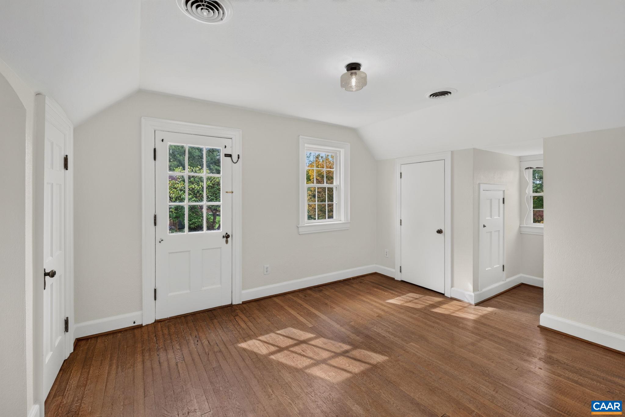 912 LYNDHURST RD, WAYNESBORO, Virginia 22980, 4 Bedrooms Bedrooms, ,2 BathroomsBathrooms,Residential,912 LYNDHURST RD,683100 MLS # 683100 912 LYNDHURST RD, WAYNESBORO, Virginia 22980, 4 Bedrooms Bedrooms, ,2 BathroomsBathrooms,Residential,912 LYNDHURST RD,683100 MLS # 683100