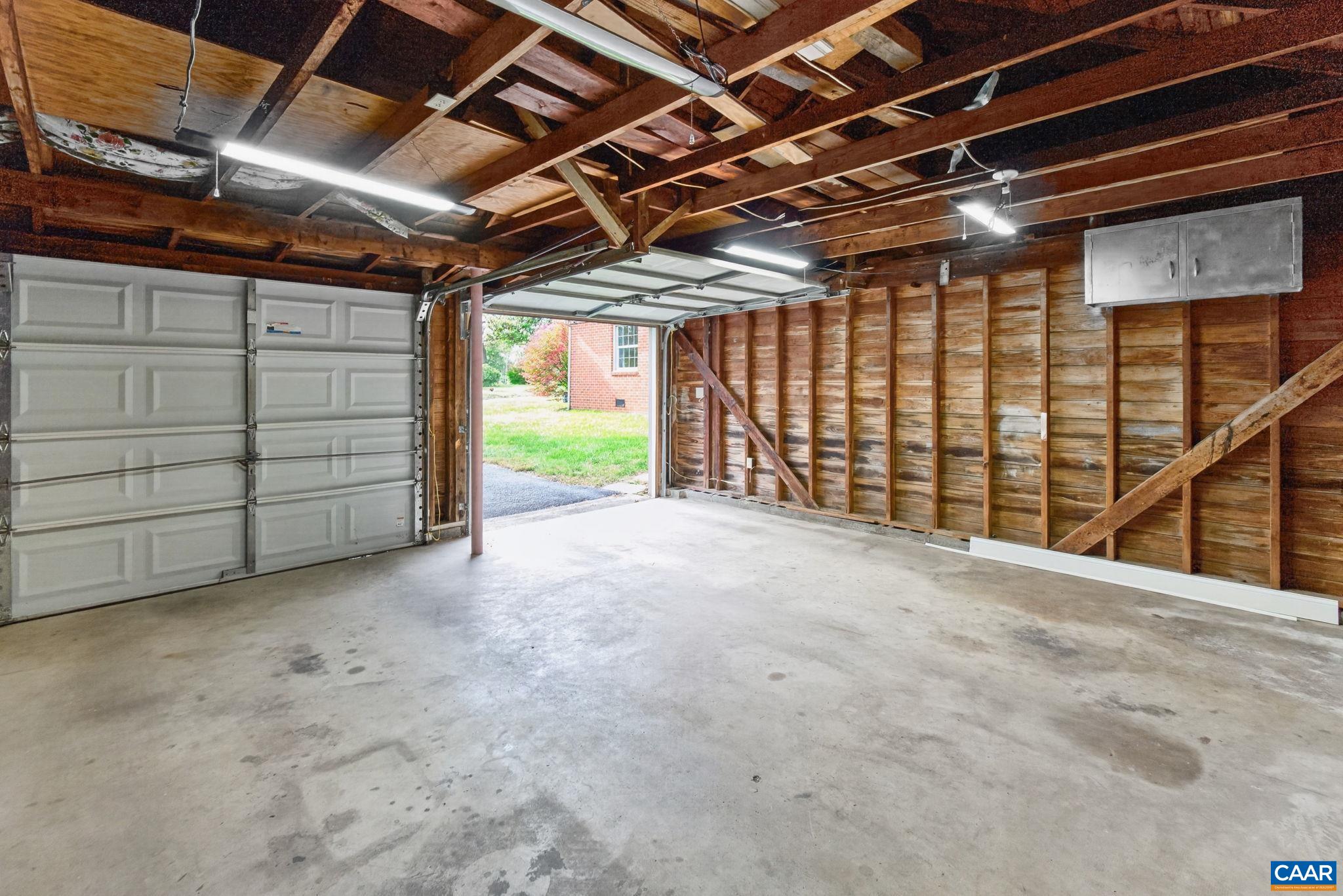912 LYNDHURST RD, WAYNESBORO, Virginia 22980, 4 Bedrooms Bedrooms, ,2 BathroomsBathrooms,Residential,912 LYNDHURST RD,683100 MLS # 683100 912 LYNDHURST RD, WAYNESBORO, Virginia 22980, 4 Bedrooms Bedrooms, ,2 BathroomsBathrooms,Residential,912 LYNDHURST RD,683100 MLS # 683100