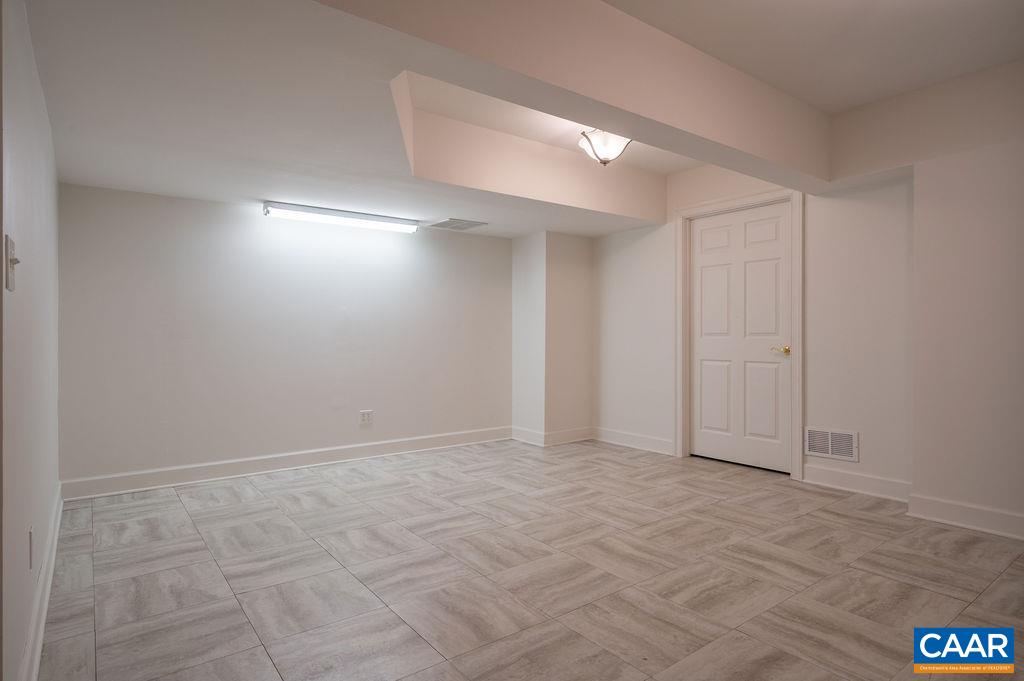 3280 DARBY RD, KESWICK, Virginia 22947, 6 Bedrooms Bedrooms, ,5 BathroomsBathrooms,Residential,3280 DARBY RD,683101 MLS # 683101 3280 DARBY RD, KESWICK, Virginia 22947, 6 Bedrooms Bedrooms, ,5 BathroomsBathrooms,Residential,3280 DARBY RD,683101 MLS # 683101