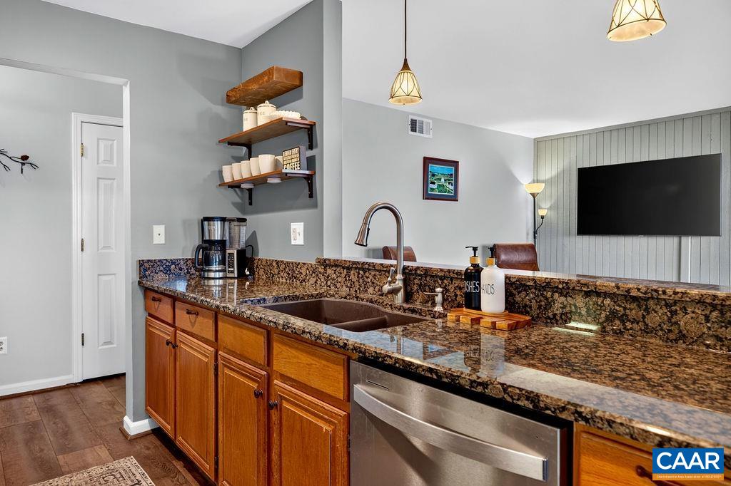 3208 NORTH RIDGE CONDOS, WINTERGREEN, Virginia 22967, 2 Bedrooms Bedrooms, ,2 BathroomsBathrooms,Residential,3208 NORTH RIDGE CONDOS,683102 MLS # 683102 3208 NORTH RIDGE CONDOS, WINTERGREEN, Virginia 22967, 2 Bedrooms Bedrooms, ,2 BathroomsBathrooms,Residential,3208 NORTH RIDGE CONDOS,683102 MLS # 683102