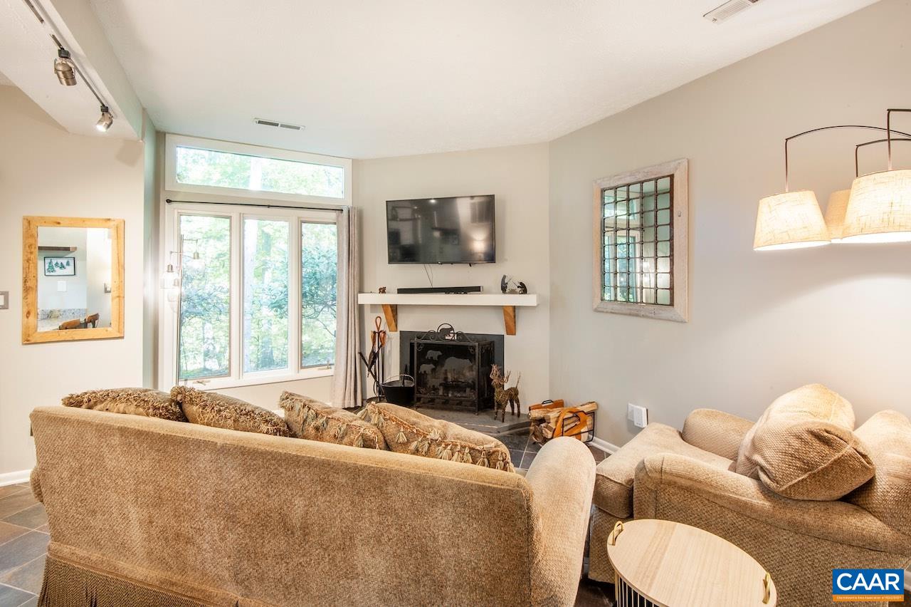712 LAURELWOOD CONDOS, WINTERGREEN RESORT, Virginia 22967, 1 Bedroom Bedrooms, ,1 BathroomBathrooms,Residential,712 LAURELWOOD CONDOS,683103 MLS # 683103 712 LAURELWOOD CONDOS, WINTERGREEN RESORT, Virginia 22967, 1 Bedroom Bedrooms, ,1 BathroomBathrooms,Residential,712 LAURELWOOD CONDOS,683103 MLS # 683103