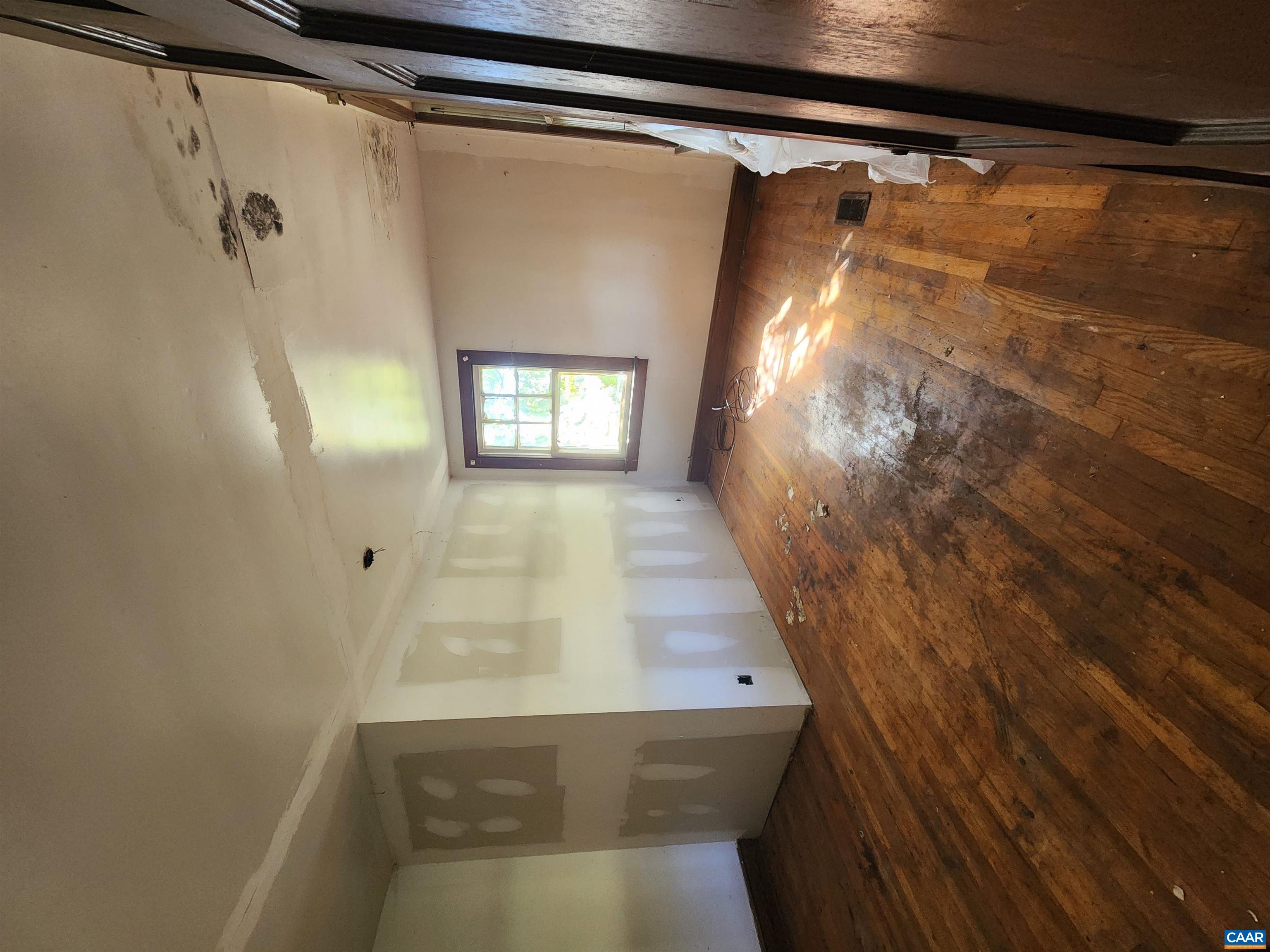 4200 DEEP CREEK RD, KENTS STORE, Virginia 23084, 3 Bedrooms Bedrooms, ,1 BathroomBathrooms,Residential,4200 DEEP CREEK RD,683106 MLS # 683106 4200 DEEP CREEK RD, KENTS STORE, Virginia 23084, 3 Bedrooms Bedrooms, ,1 BathroomBathrooms,Residential,4200 DEEP CREEK RD,683106 MLS # 683106