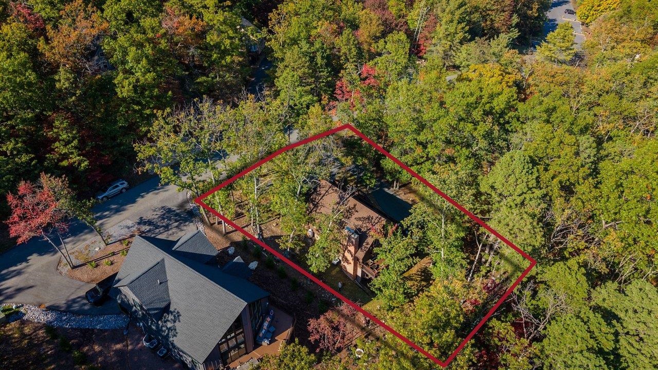 117 RAINIER RD, MCGAHEYSVILLE, Virginia 22840, 5 Bedrooms Bedrooms, ,3 BathroomsBathrooms,Residential,Paradise Found,117 RAINIER RD,683107 MLS # 683107