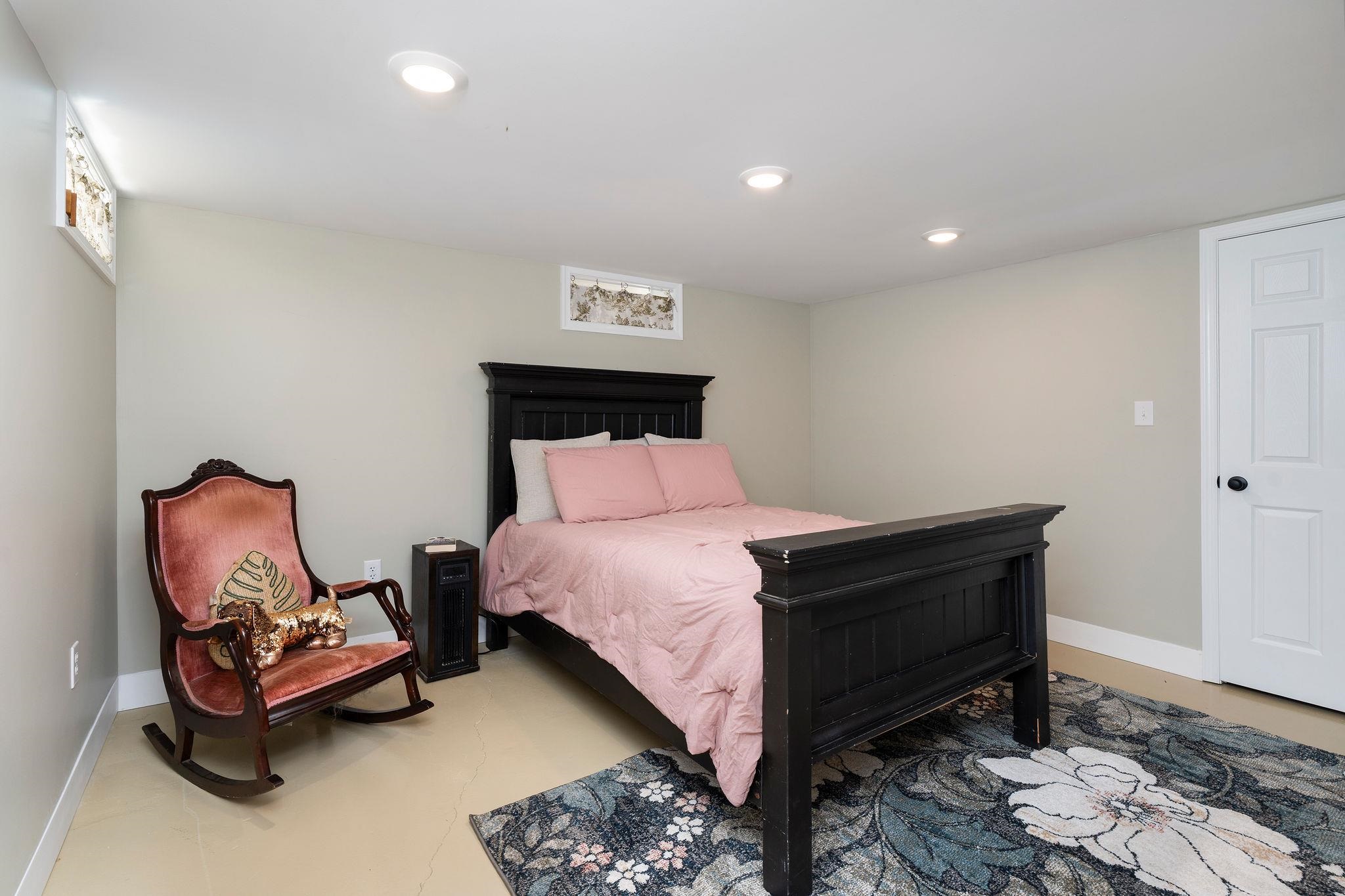 1405 BARTERBROOK RD, STAUNTON, Virginia 24401, 4 Bedrooms Bedrooms, ,2 BathroomsBathrooms,Residential,1405 BARTERBROOK RD,683108 MLS # 683108
