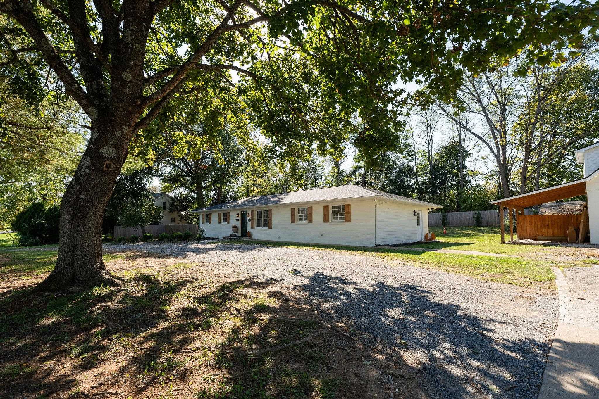 1405 BARTERBROOK RD, STAUNTON, Virginia 24401, 4 Bedrooms Bedrooms, ,2 BathroomsBathrooms,Residential,1405 BARTERBROOK RD,683108 MLS # 683108