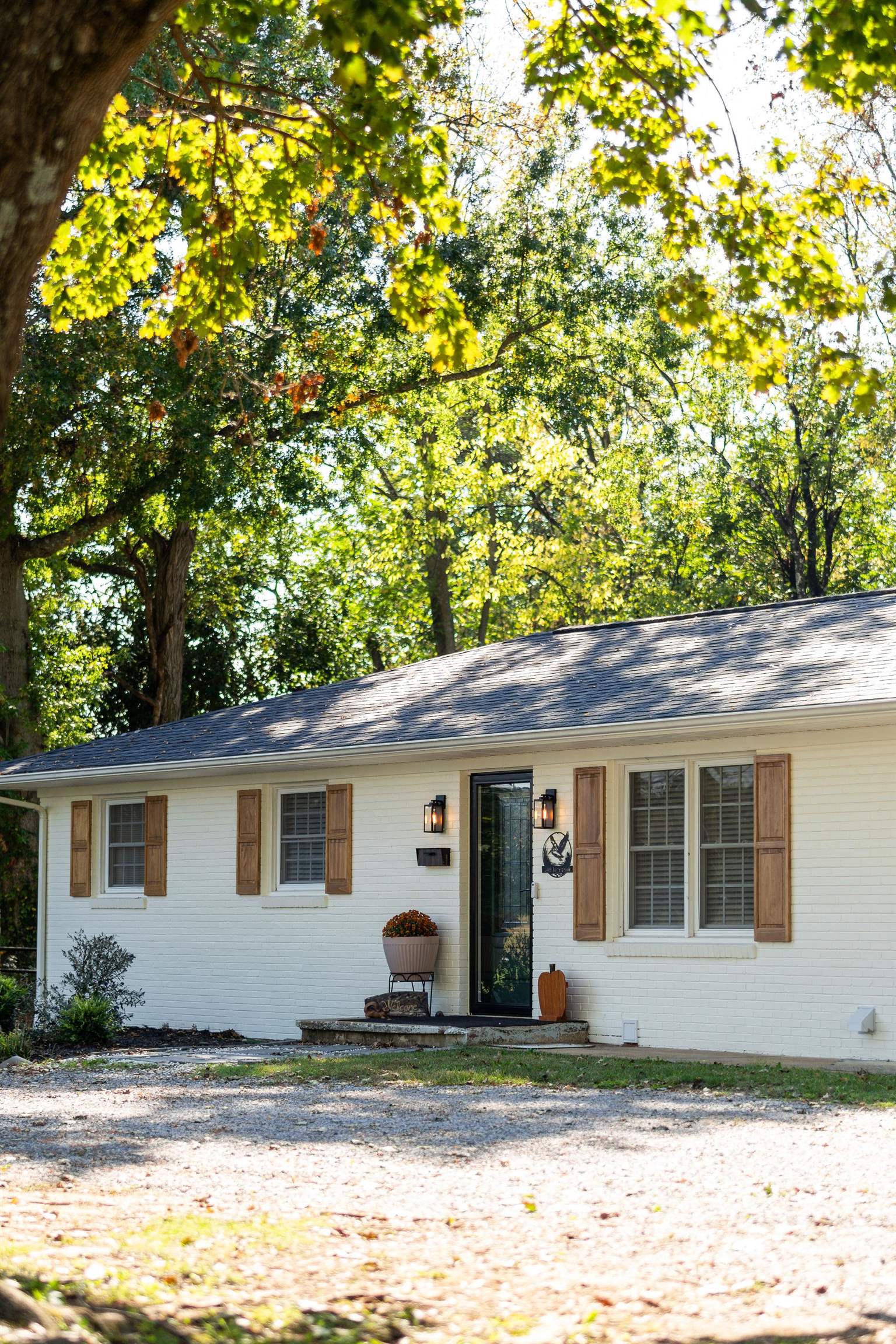 1405 BARTERBROOK RD, STAUNTON, Virginia 24401, 4 Bedrooms Bedrooms, ,2 BathroomsBathrooms,Residential,1405 BARTERBROOK RD,683108 MLS # 683108