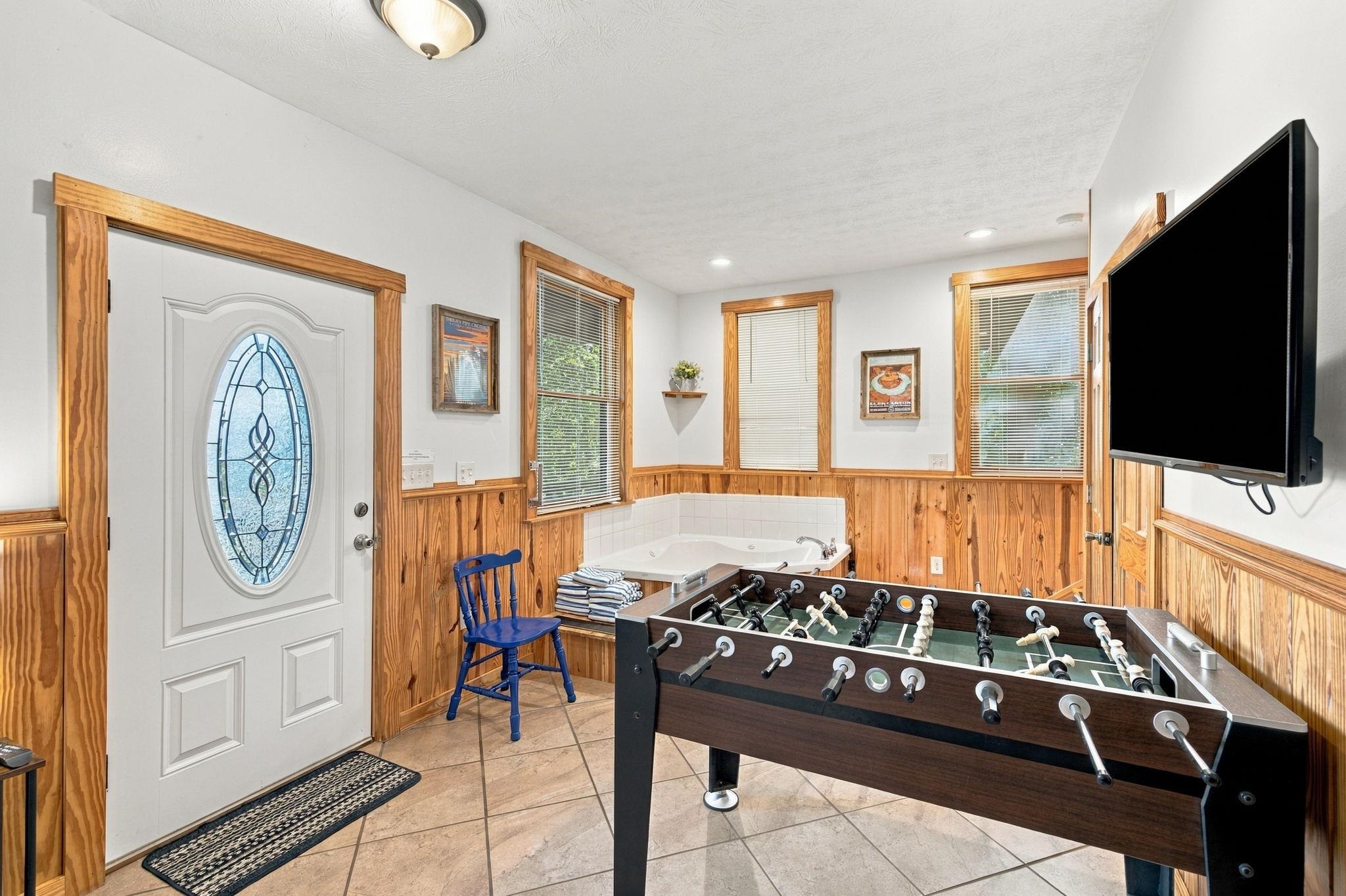 310 ROADS END LN, LURAY, Virginia 22835, 2 Bedrooms Bedrooms, ,2 BathroomsBathrooms,Residential,Shenandoah Solitude,310 ROADS END LN,683109 MLS # 683109 310 ROADS END LN, LURAY, Virginia 22835, 2 Bedrooms Bedrooms, ,2 BathroomsBathrooms,Residential,Shenandoah Solitude,310 ROADS END LN,683109 MLS # 683109