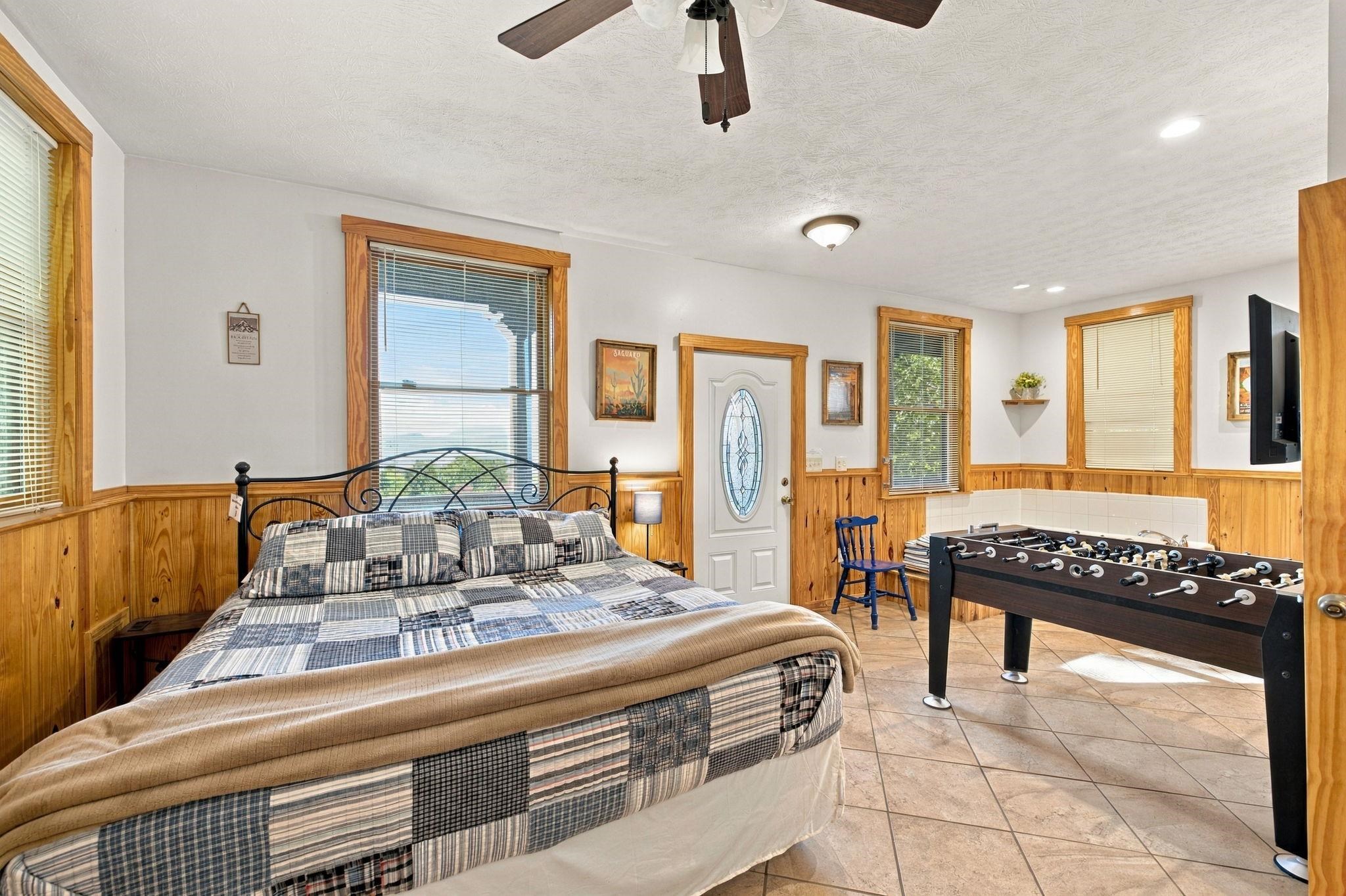 310 ROADS END LN, LURAY, Virginia 22835, 2 Bedrooms Bedrooms, ,2 BathroomsBathrooms,Residential,Shenandoah Solitude,310 ROADS END LN,683109 MLS # 683109 310 ROADS END LN, LURAY, Virginia 22835, 2 Bedrooms Bedrooms, ,2 BathroomsBathrooms,Residential,Shenandoah Solitude,310 ROADS END LN,683109 MLS # 683109