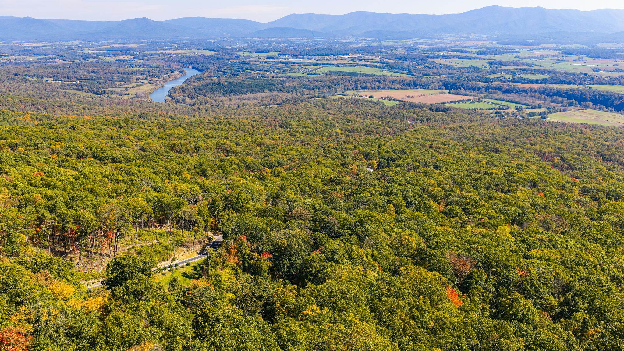 310 ROADS END LN, LURAY, Virginia 22835, 2 Bedrooms Bedrooms, ,2 BathroomsBathrooms,Residential,Shenandoah Solitude,310 ROADS END LN,683109 MLS # 683109 310 ROADS END LN, LURAY, Virginia 22835, 2 Bedrooms Bedrooms, ,2 BathroomsBathrooms,Residential,Shenandoah Solitude,310 ROADS END LN,683109 MLS # 683109