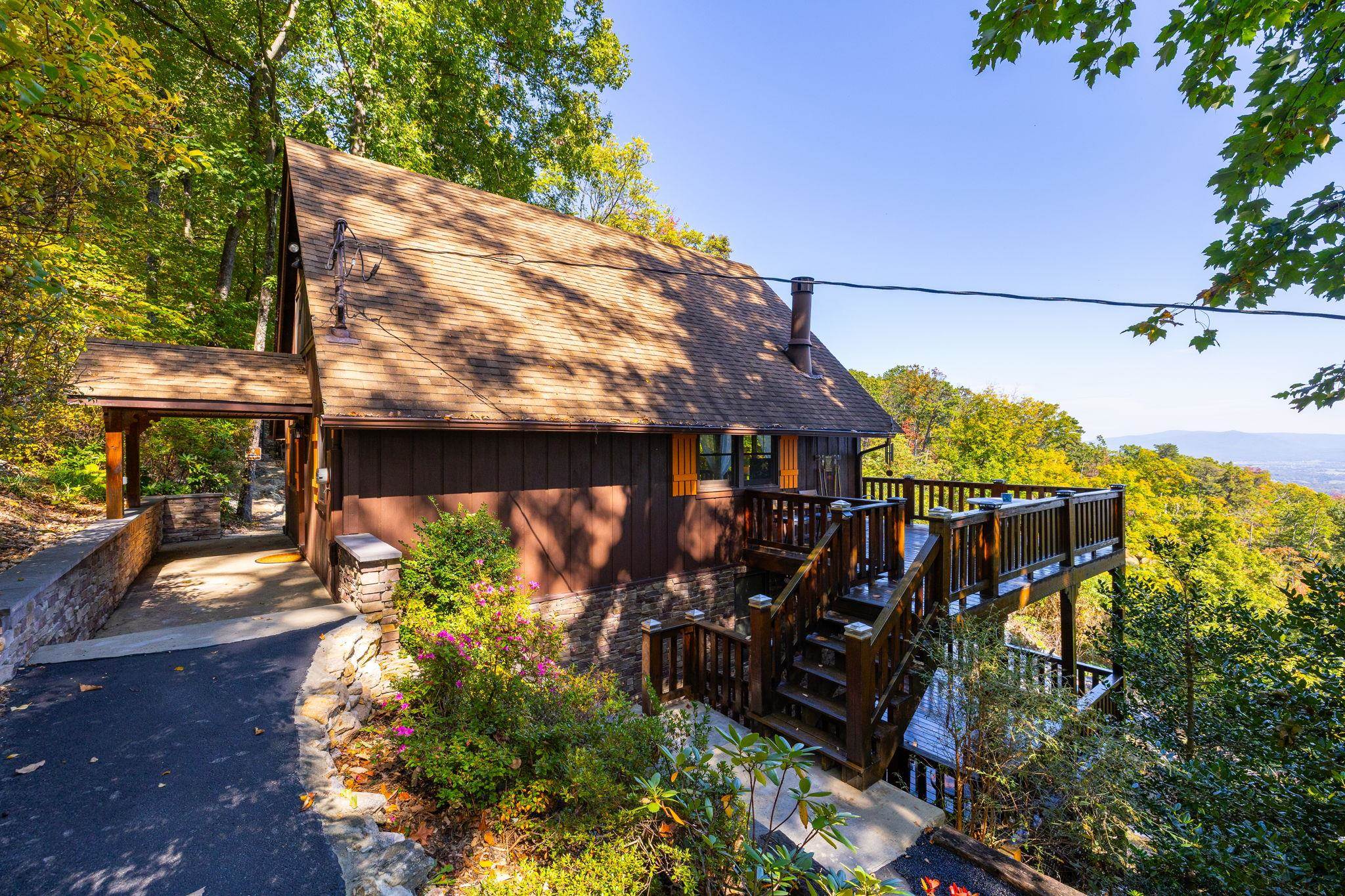 310 ROADS END LN, LURAY, Virginia 22835, 2 Bedrooms Bedrooms, ,2 BathroomsBathrooms,Residential,Shenandoah Solitude,310 ROADS END LN,683109 MLS # 683109 310 ROADS END LN, LURAY, Virginia 22835, 2 Bedrooms Bedrooms, ,2 BathroomsBathrooms,Residential,Shenandoah Solitude,310 ROADS END LN,683109 MLS # 683109