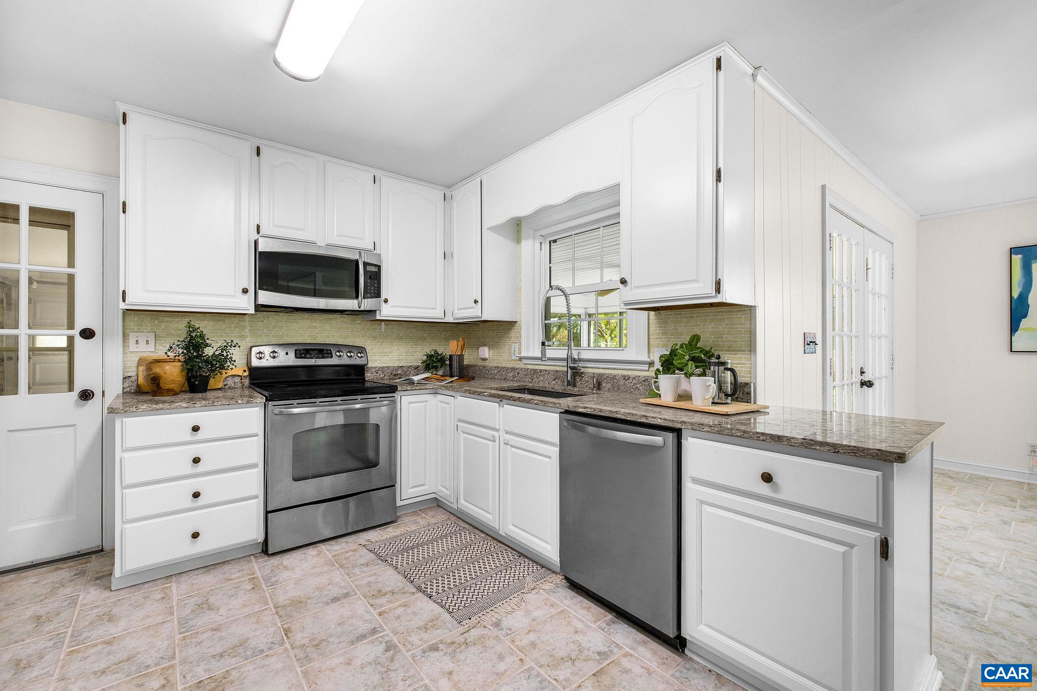 345 FOREST RIDGE RD, EARLYSVILLE, Virginia 22936, 4 Bedrooms Bedrooms, ,4 BathroomsBathrooms,Residential,345 FOREST RIDGE RD,683110 MLS # 683110 345 FOREST RIDGE RD, EARLYSVILLE, Virginia 22936, 4 Bedrooms Bedrooms, ,4 BathroomsBathrooms,Residential,345 FOREST RIDGE RD,683110 MLS # 683110