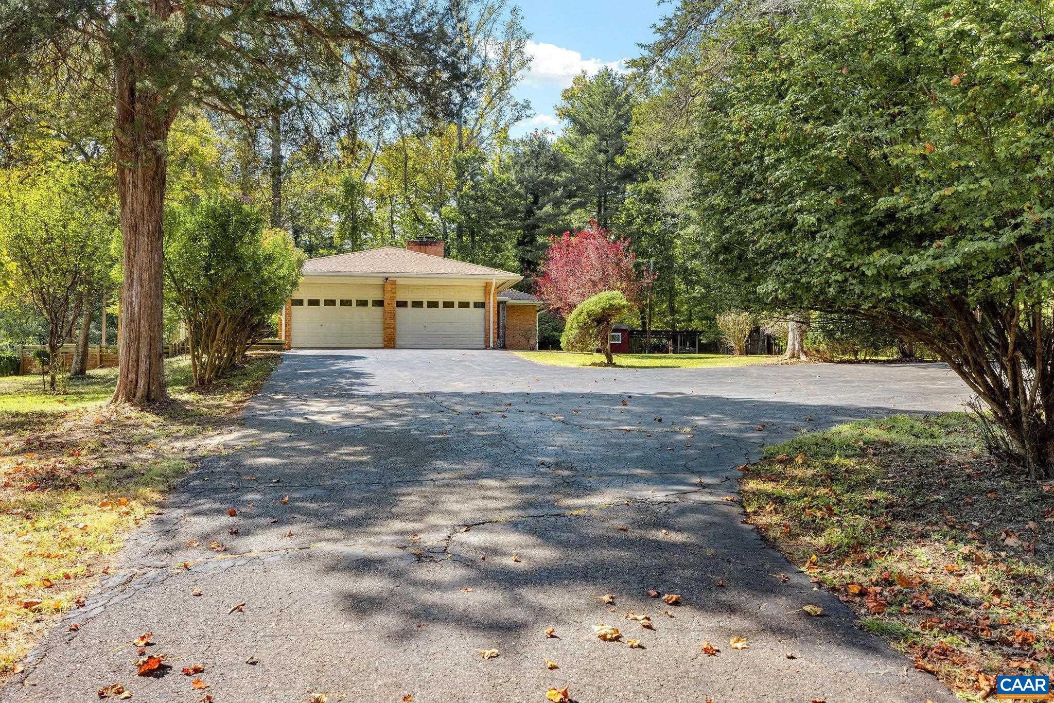 345 FOREST RIDGE RD, EARLYSVILLE, Virginia 22936, 4 Bedrooms Bedrooms, ,4 BathroomsBathrooms,Residential,345 FOREST RIDGE RD,683110 MLS # 683110 345 FOREST RIDGE RD, EARLYSVILLE, Virginia 22936, 4 Bedrooms Bedrooms, ,4 BathroomsBathrooms,Residential,345 FOREST RIDGE RD,683110 MLS # 683110