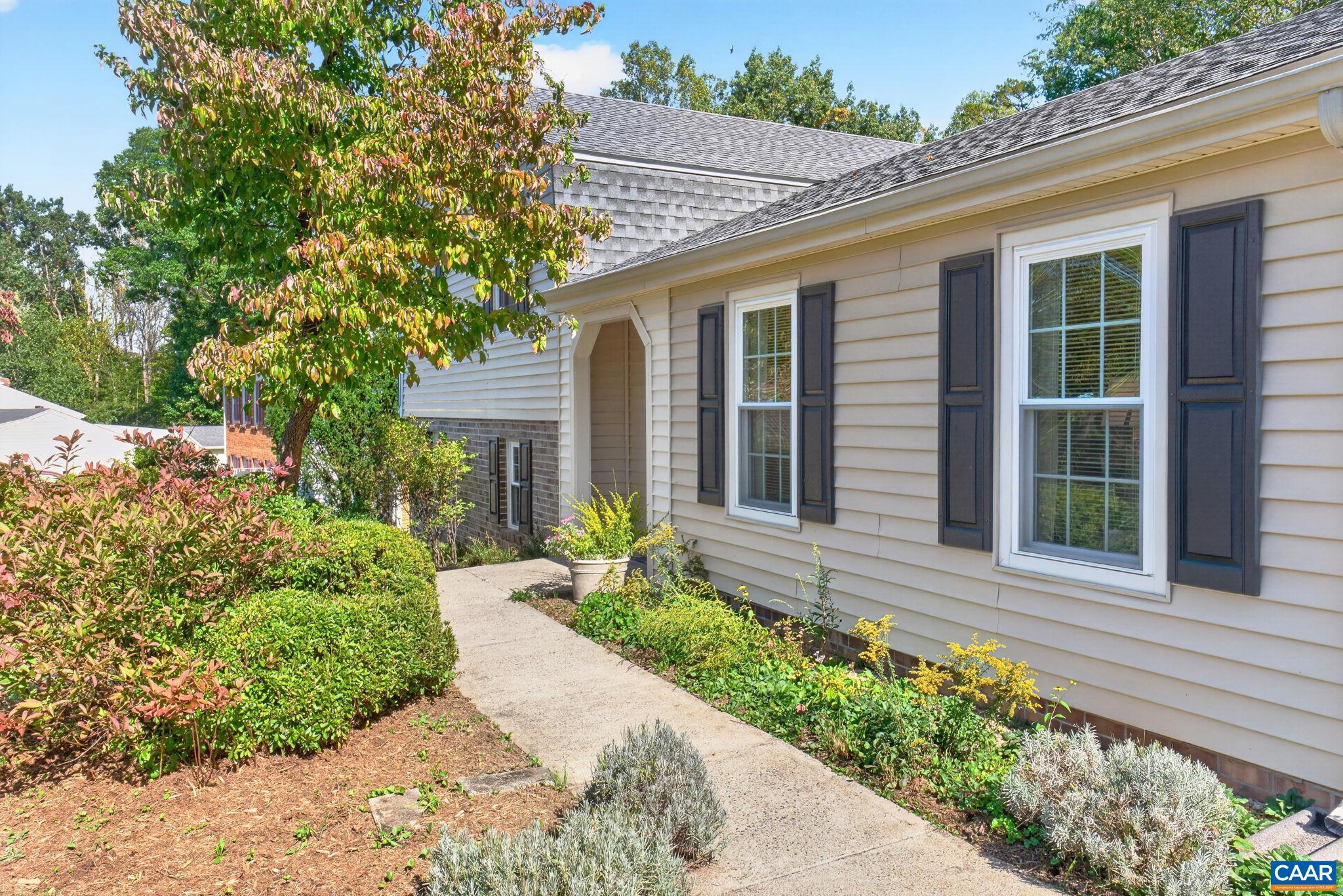 1725 GOLDENTREE PL, CHARLOTTESVILLE, Virginia 22911, 4 Bedrooms Bedrooms, ,2 BathroomsBathrooms,Residential,1725 GOLDENTREE PL,683117 MLS # 683117