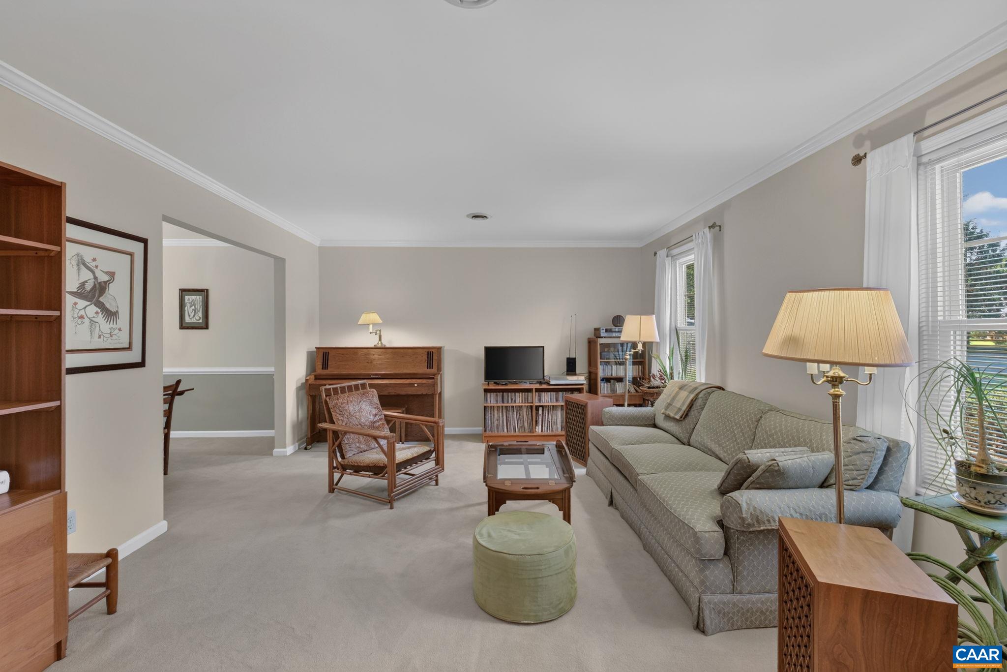 1725 GOLDENTREE PL, CHARLOTTESVILLE, Virginia 22911, 4 Bedrooms Bedrooms, ,2 BathroomsBathrooms,Residential,1725 GOLDENTREE PL,683117 MLS # 683117