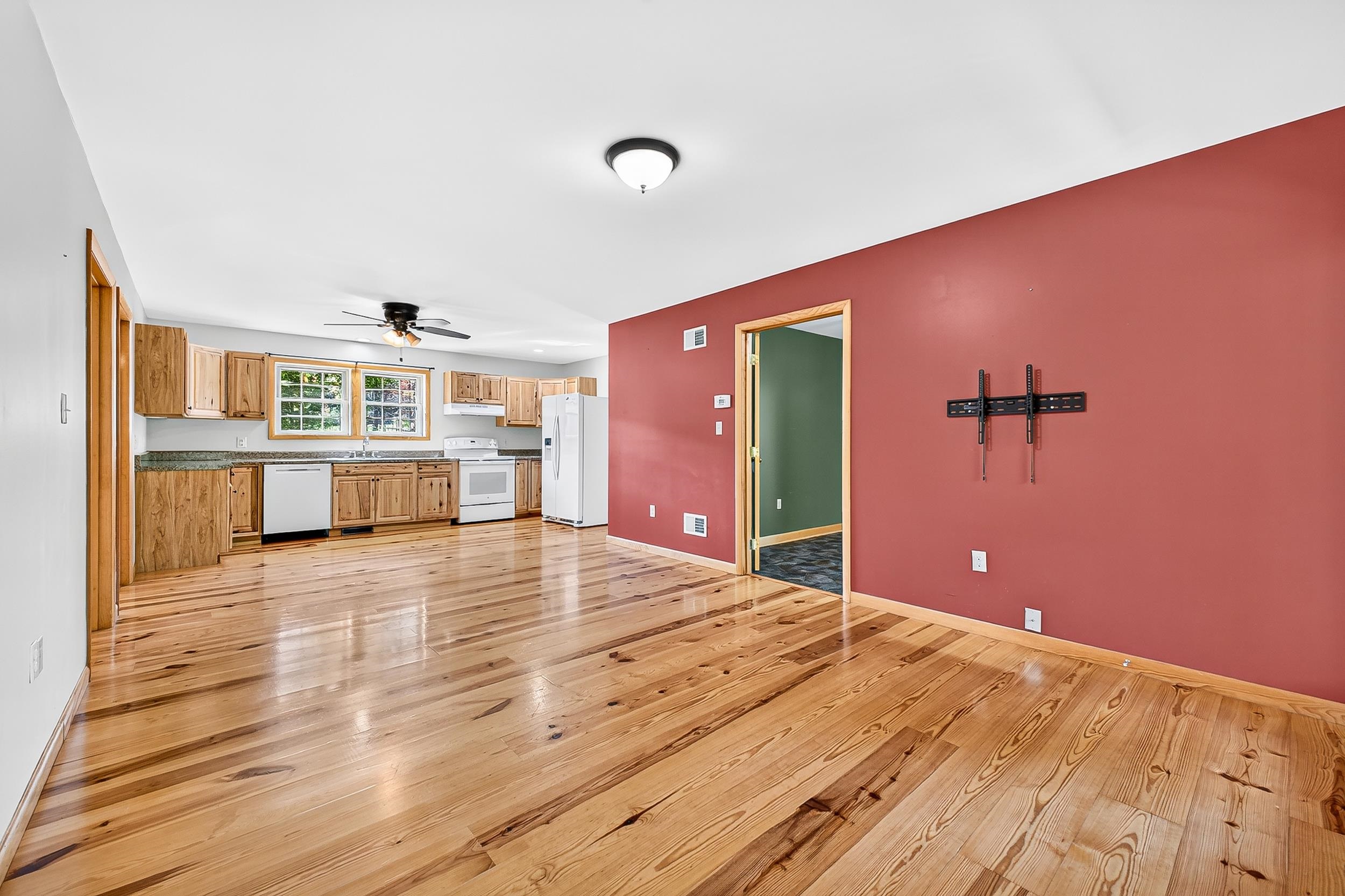325 OLD WAGON RD, LURAY, Virginia 22835, 3 Bedrooms Bedrooms, ,2 BathroomsBathrooms,Residential,325 OLD WAGON RD,682870 MLS # 682870 325 OLD WAGON RD, LURAY, Virginia 22835, 3 Bedrooms Bedrooms, ,2 BathroomsBathrooms,Residential,325 OLD WAGON RD,682870 MLS # 682870