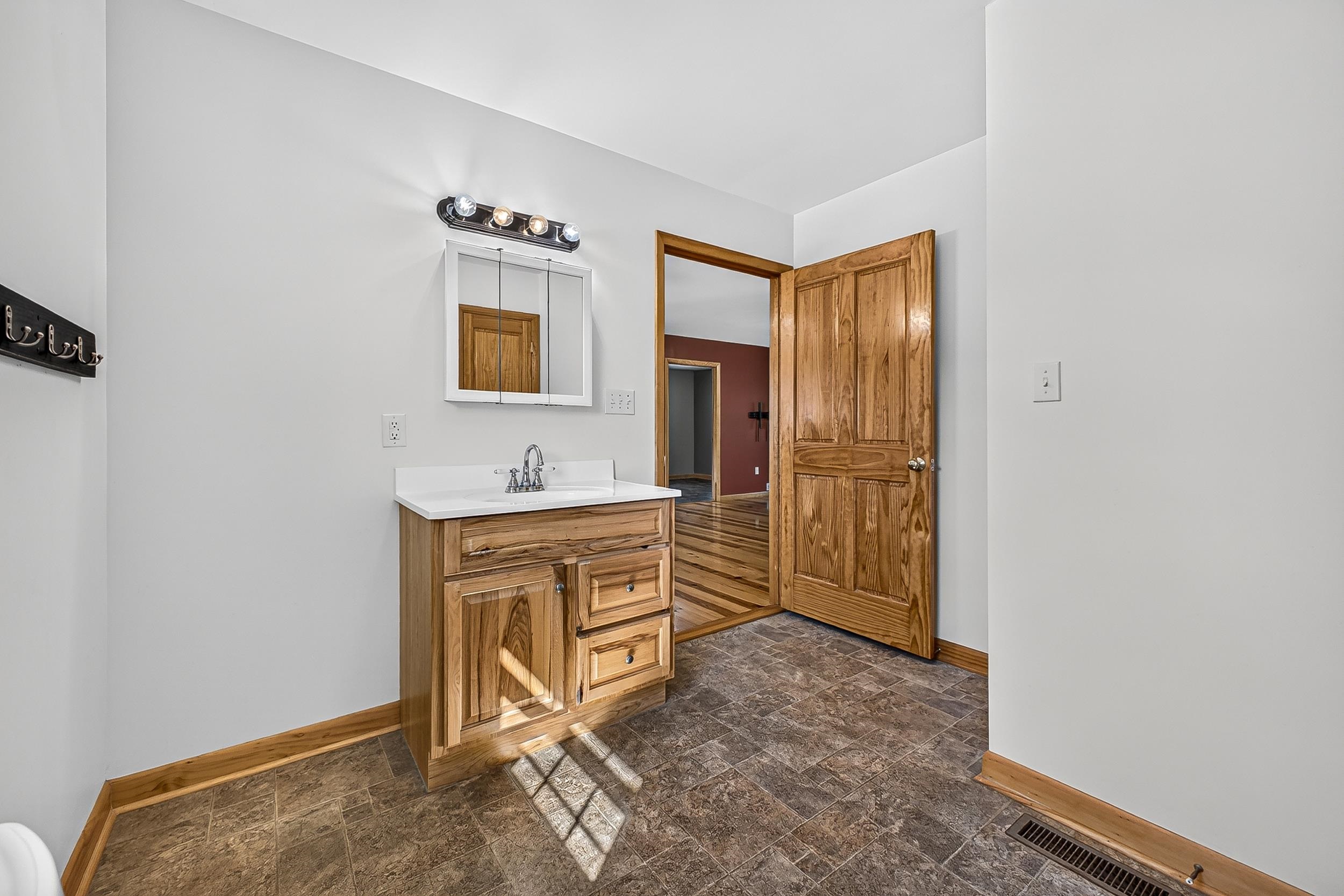 325 OLD WAGON RD, LURAY, Virginia 22835, 3 Bedrooms Bedrooms, ,2 BathroomsBathrooms,Residential,325 OLD WAGON RD,682870 MLS # 682870 325 OLD WAGON RD, LURAY, Virginia 22835, 3 Bedrooms Bedrooms, ,2 BathroomsBathrooms,Residential,325 OLD WAGON RD,682870 MLS # 682870